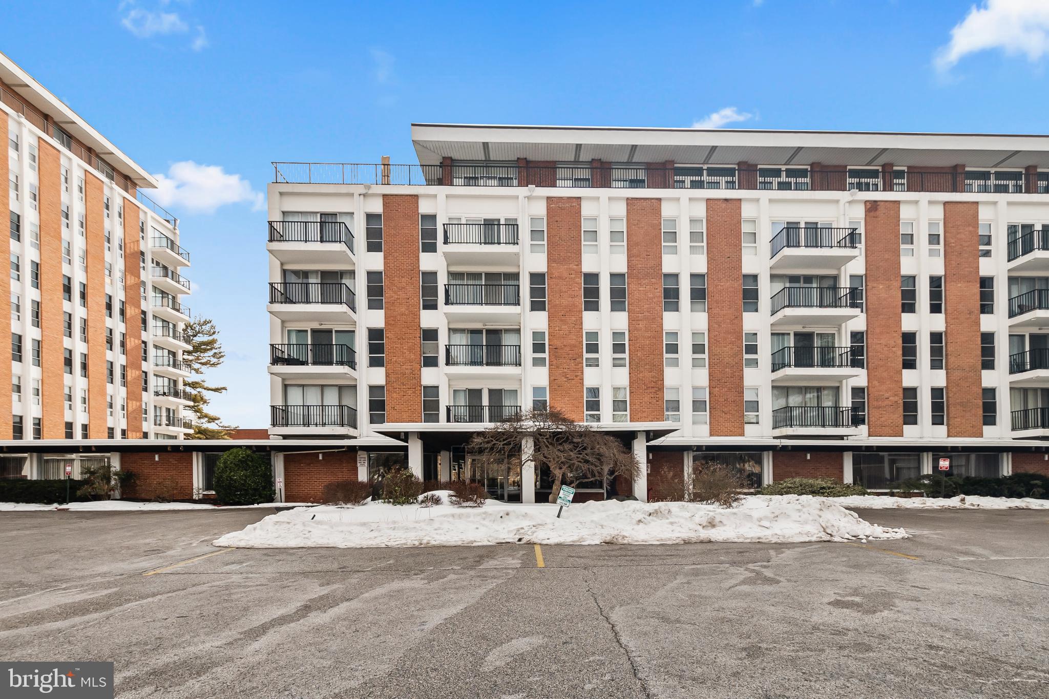 ARLINGTON - Residential