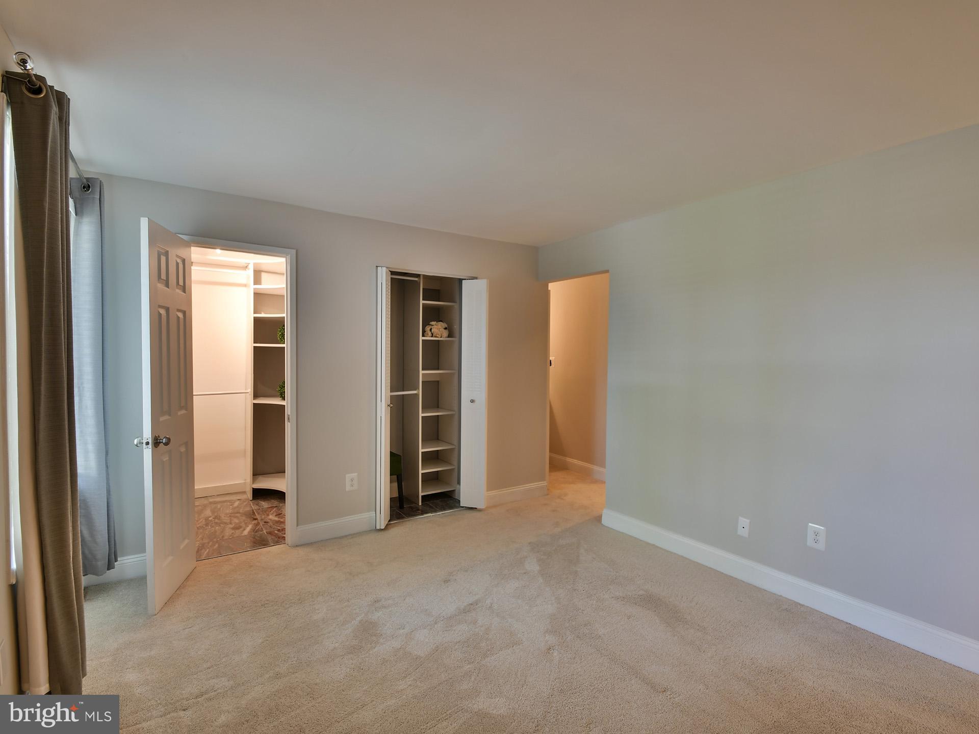 VILLAGE OF LONG REACH - Residential