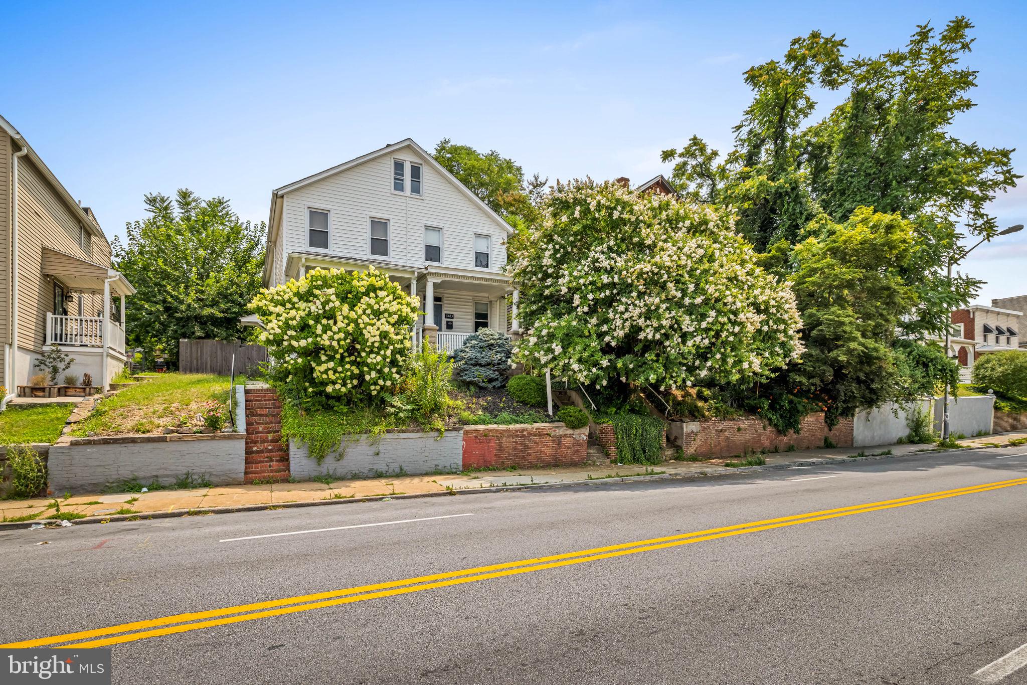 HAMPDEN HISTORIC DISTRICT - Residential