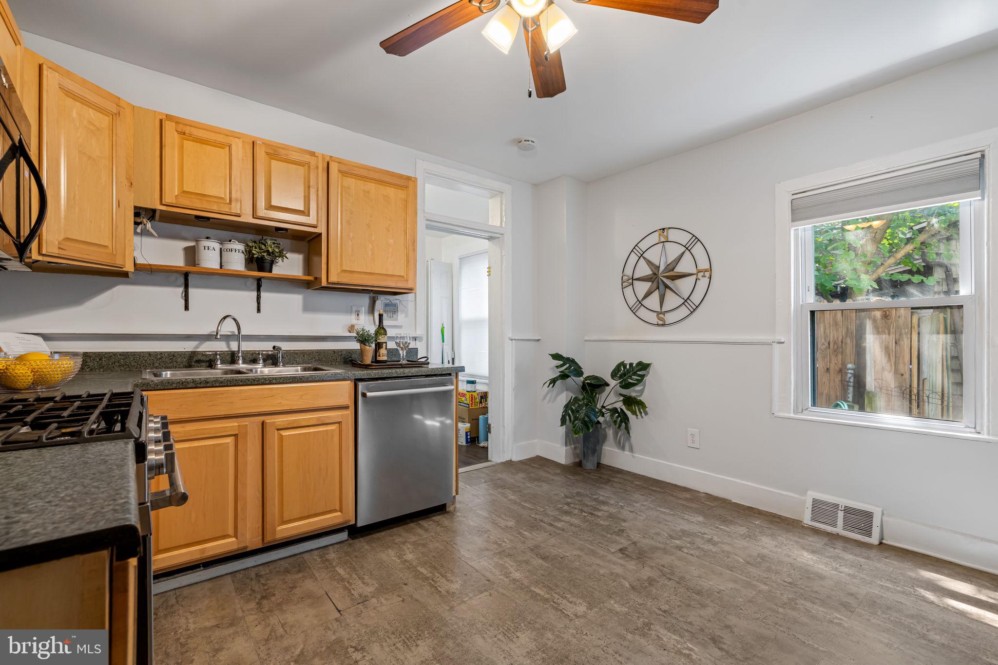 HAMPDEN HISTORIC DISTRICT - Residential