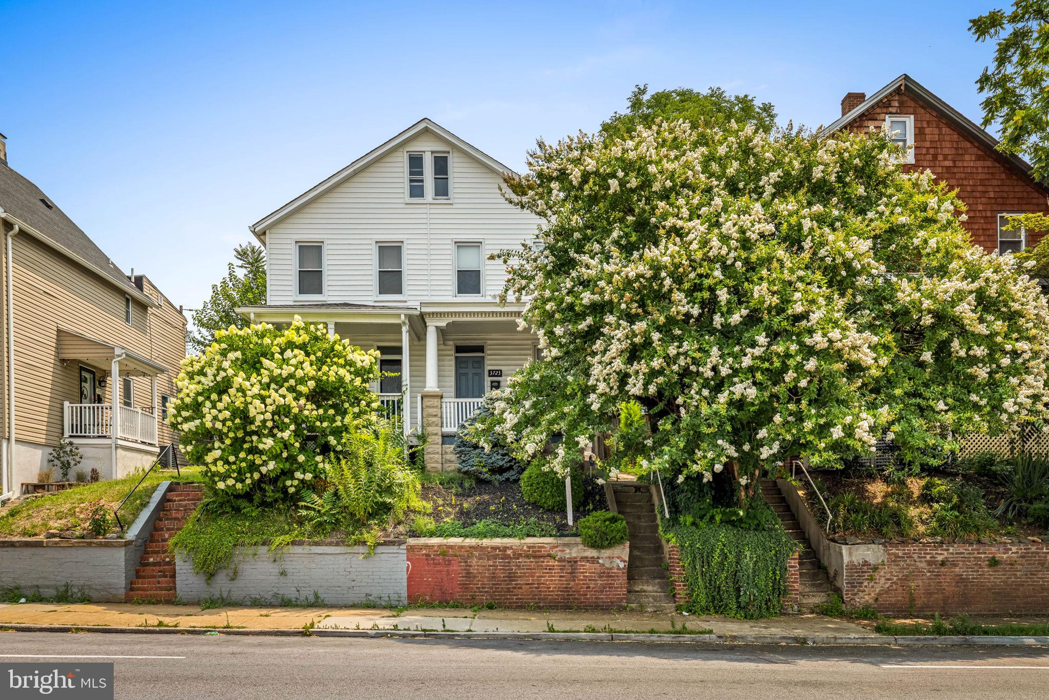 HAMPDEN HISTORIC DISTRICT - Residential