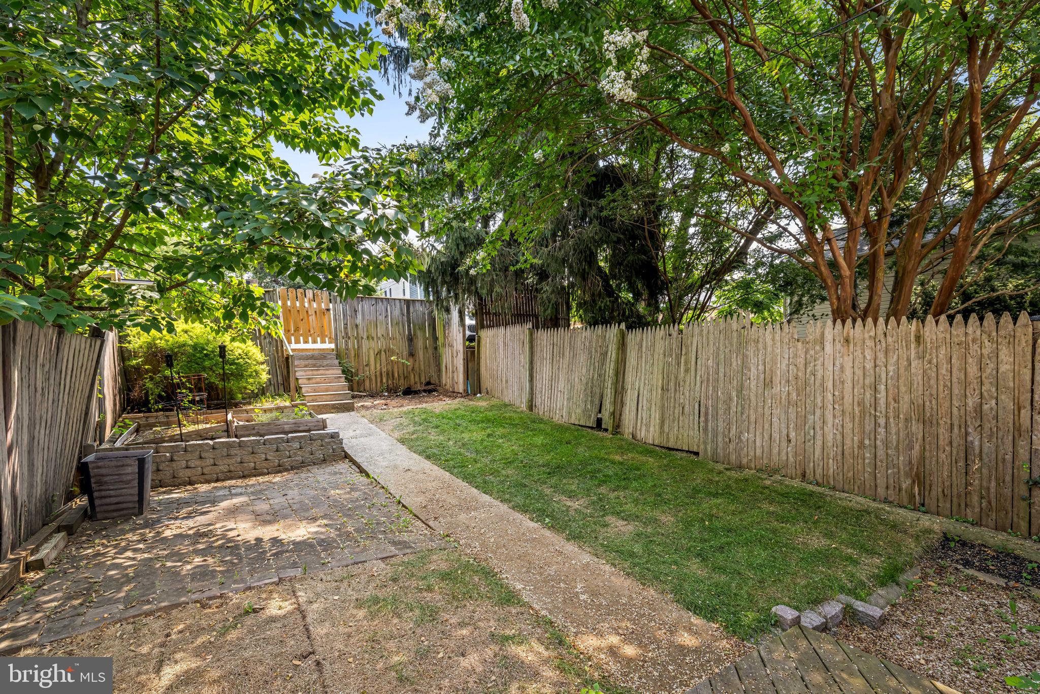 HAMPDEN HISTORIC DISTRICT - Residential