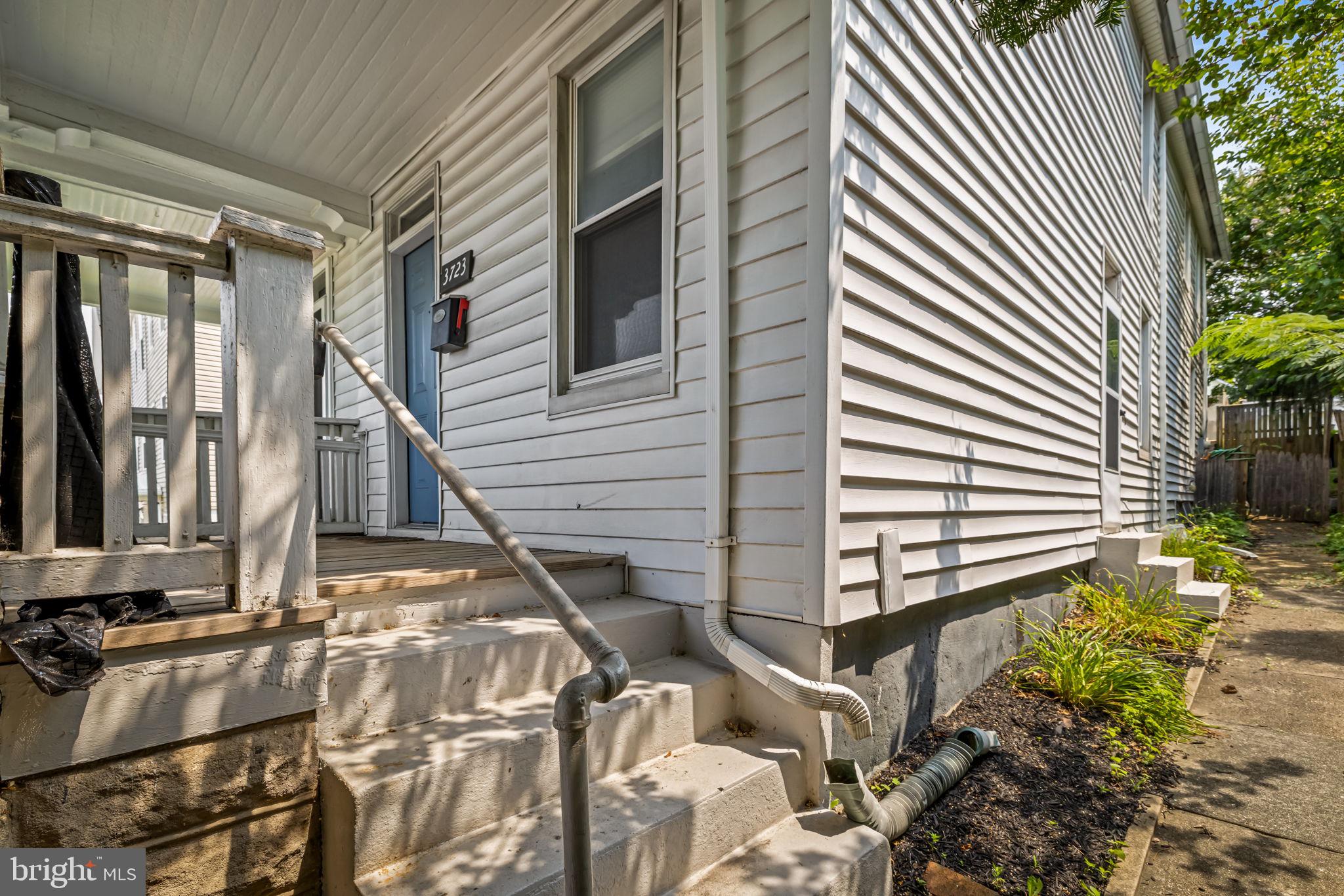 HAMPDEN HISTORIC DISTRICT - Residential