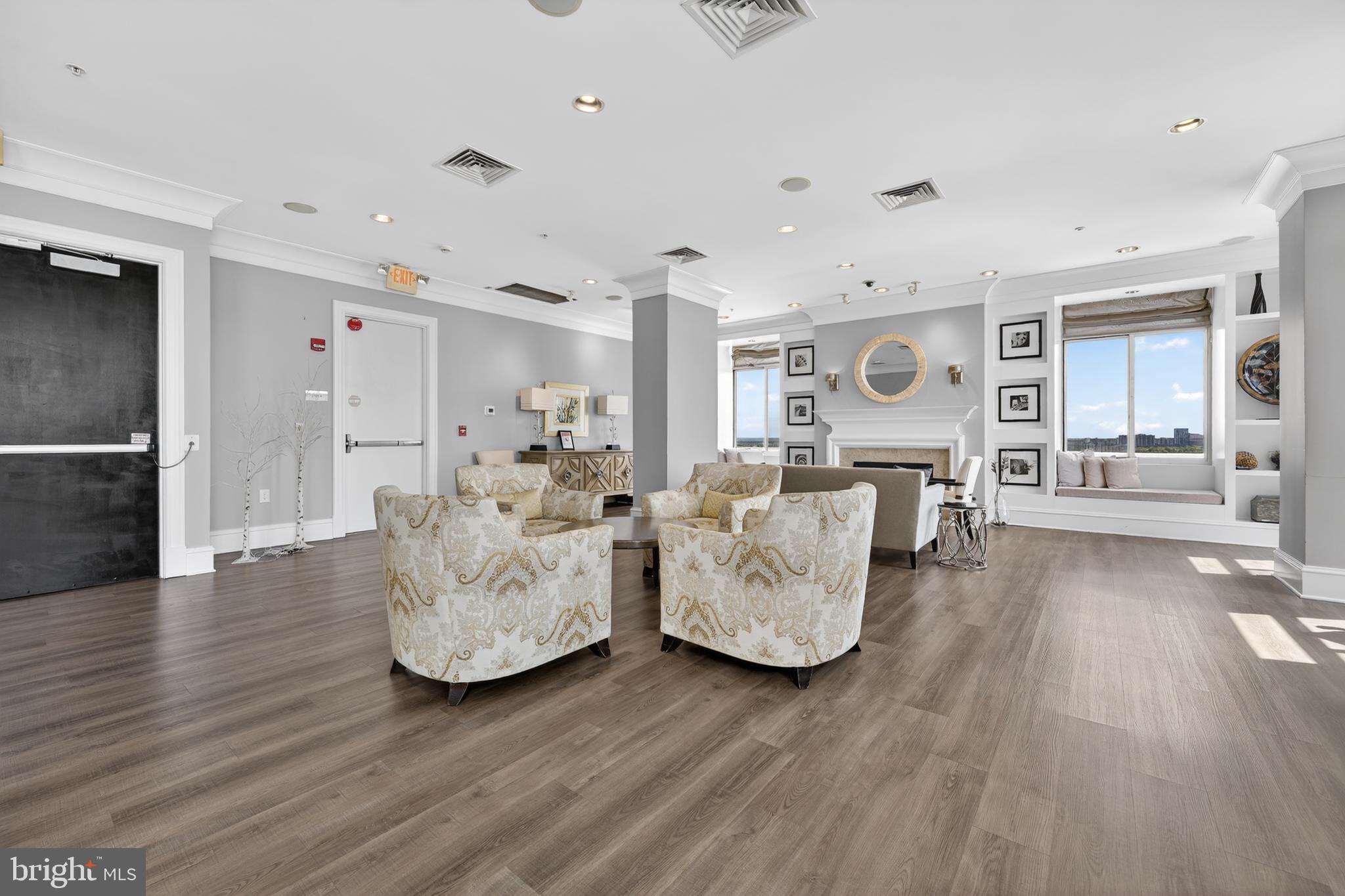 CONTINENTAL - Residential