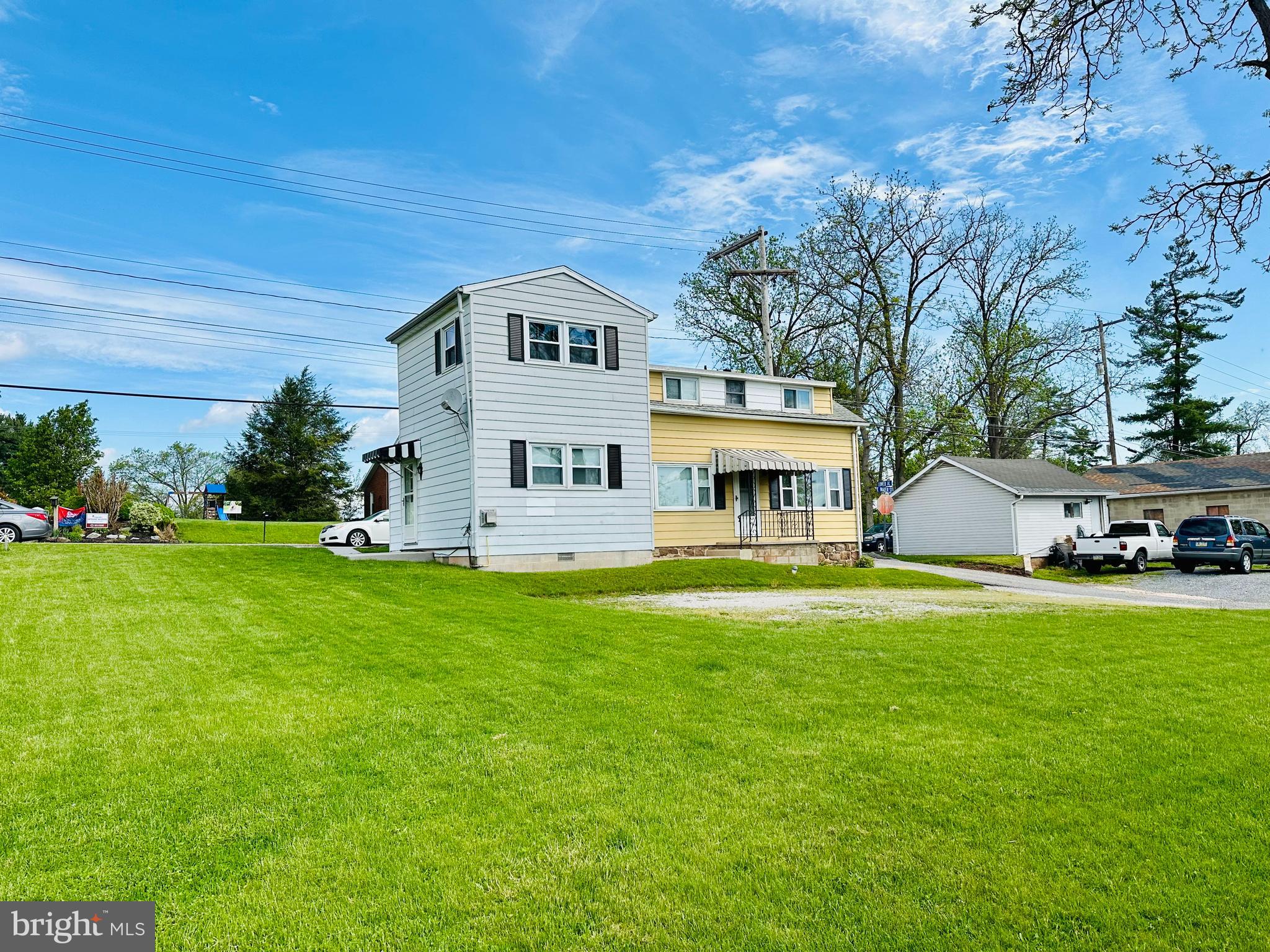 ABBOTTSTOWN - Residential