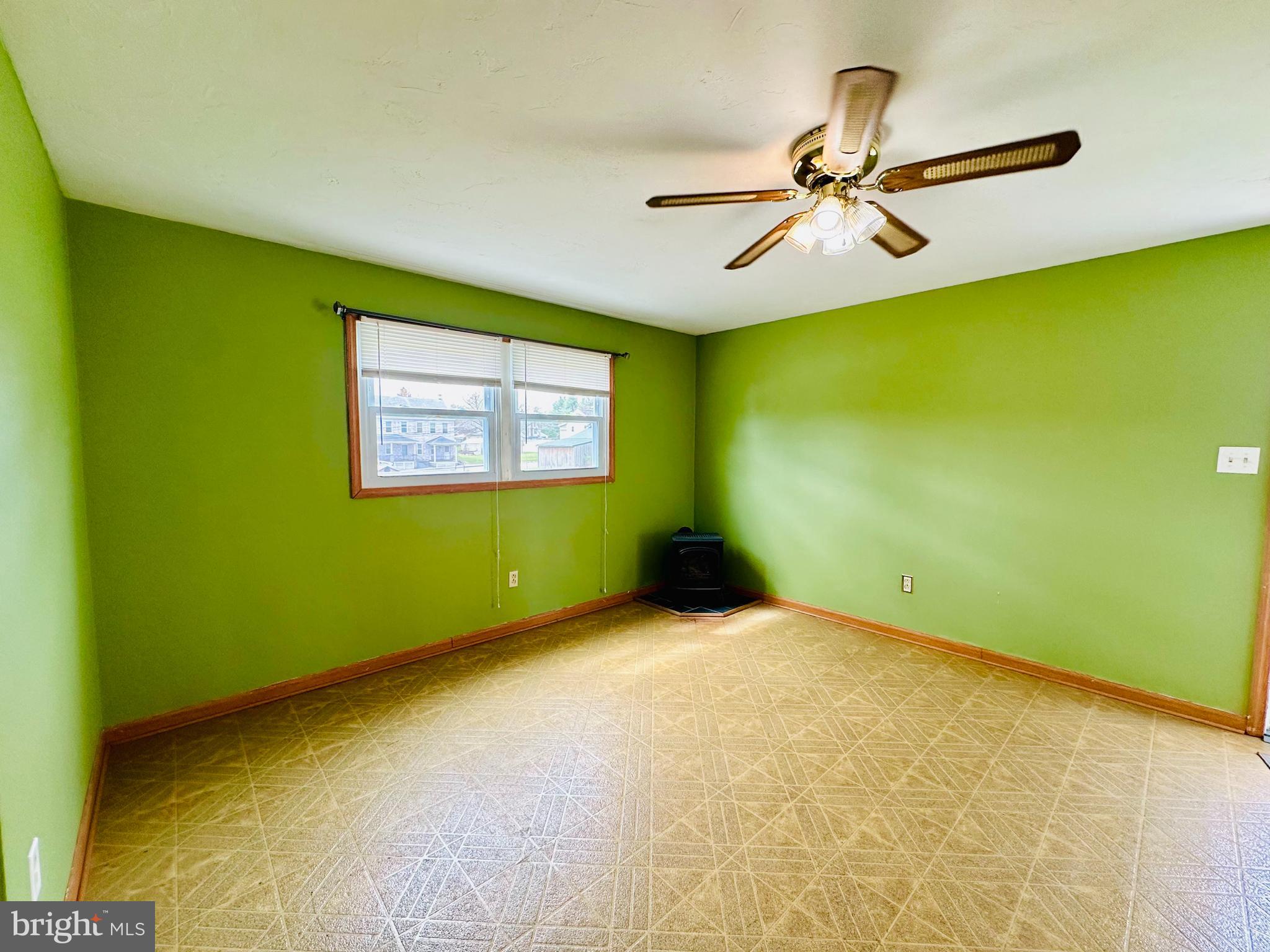 ABBOTTSTOWN - Residential