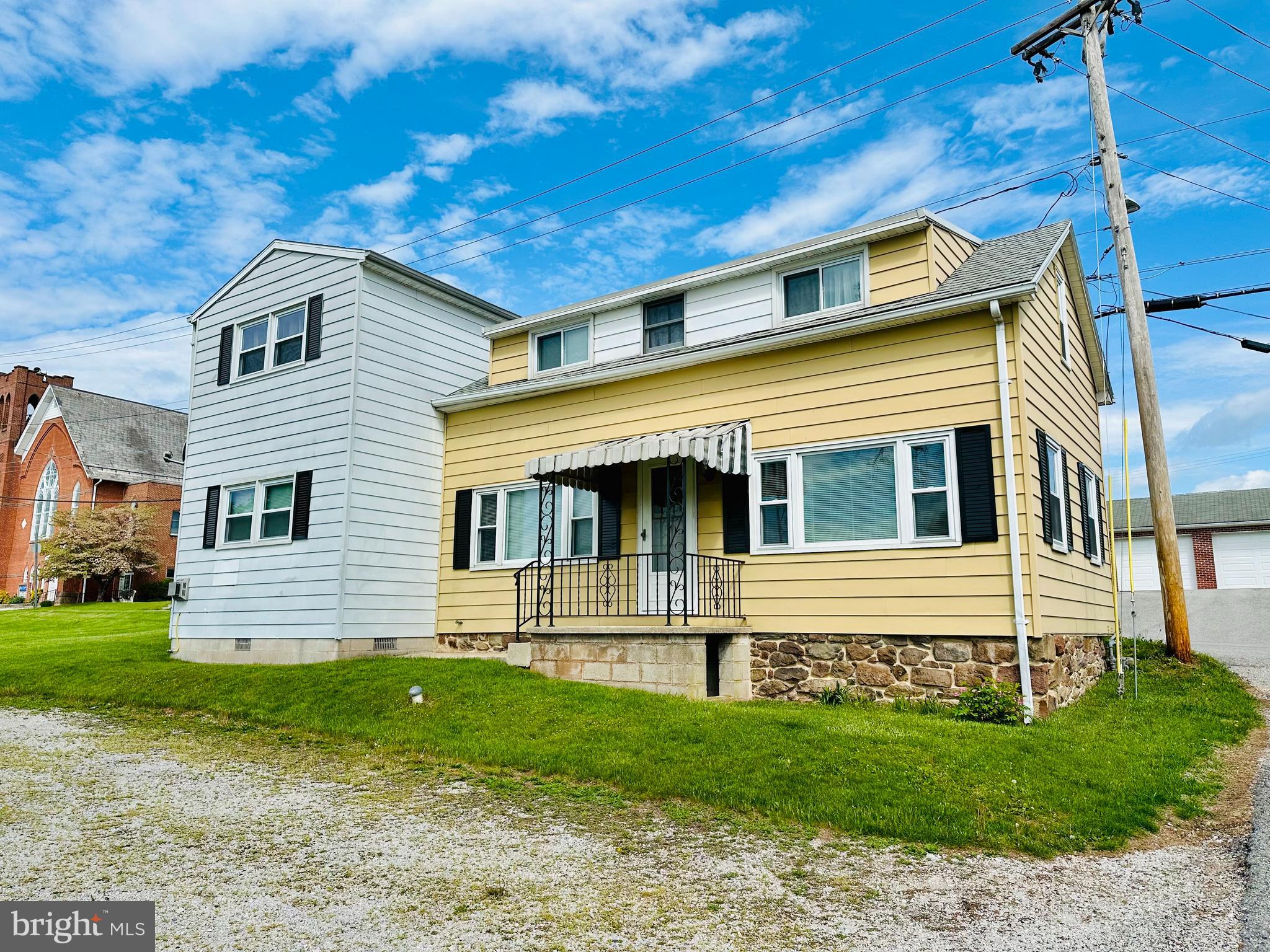 ABBOTTSTOWN - Residential