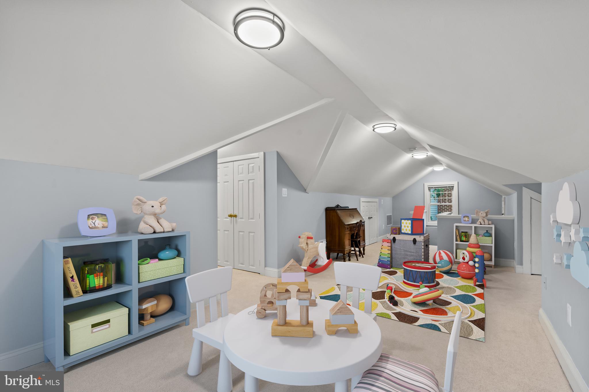 BRADDOCK HEIGHTS - Residential
