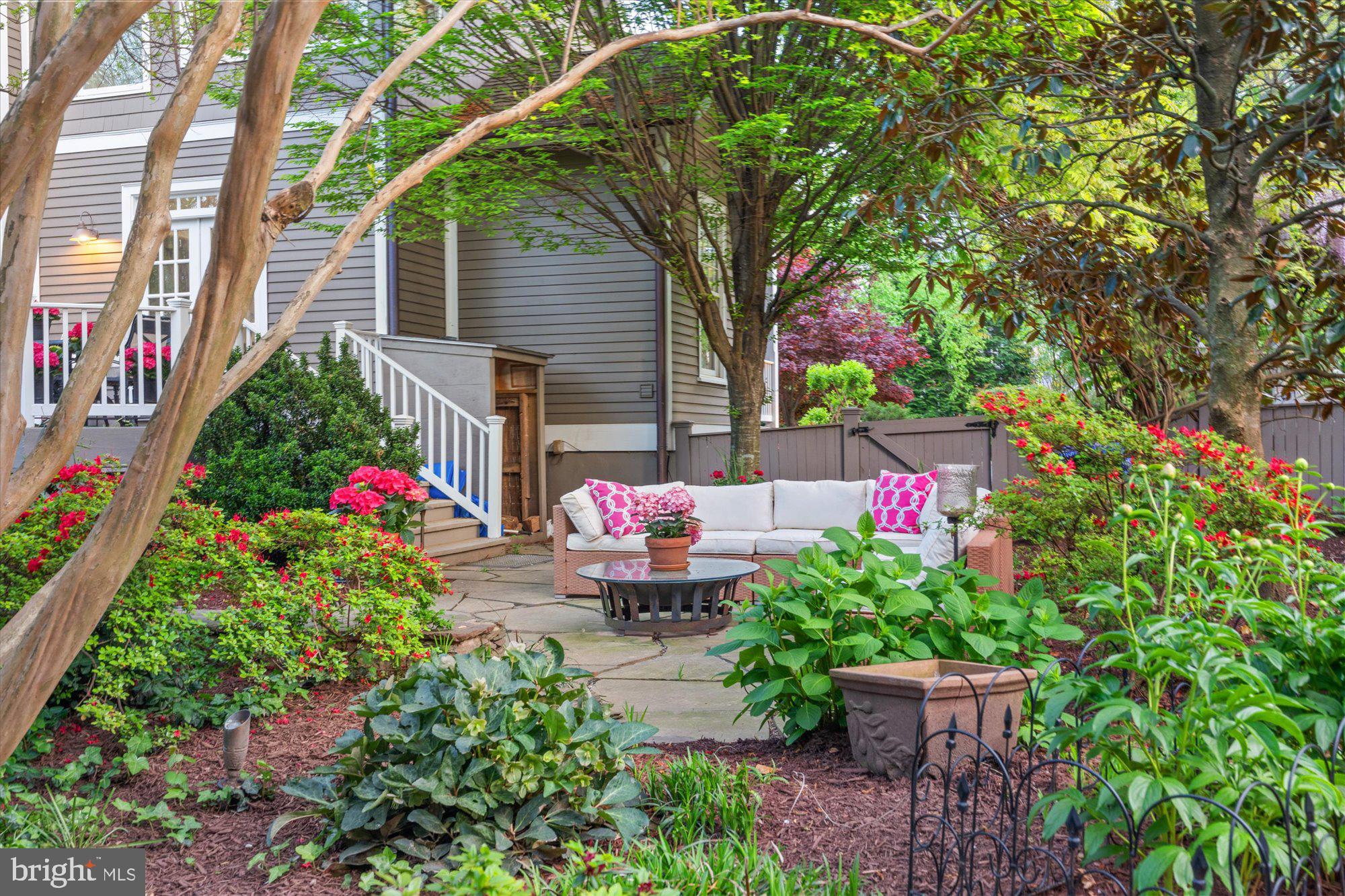 BRADDOCK HEIGHTS - Residential