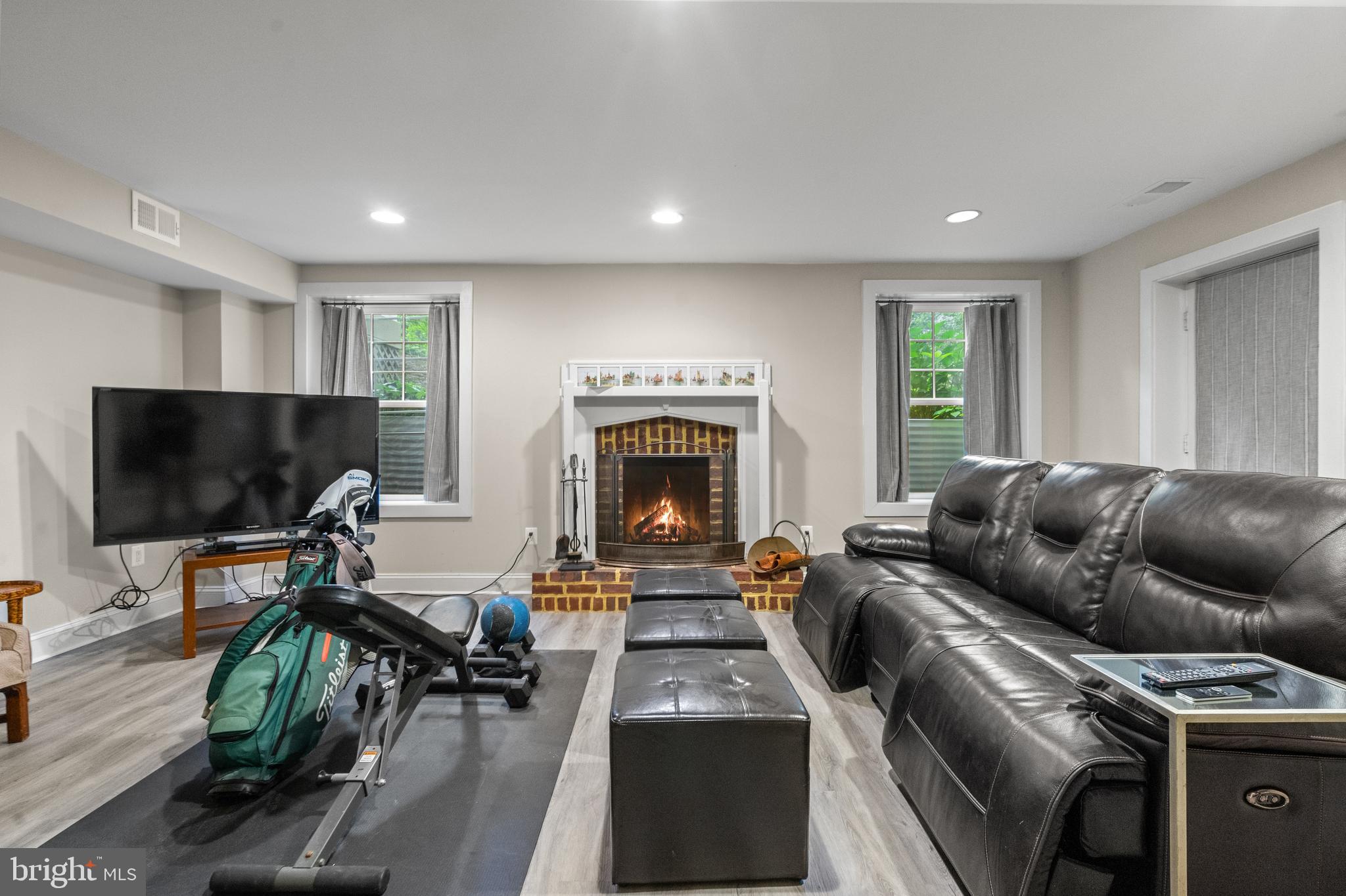 BRADDOCK HEIGHTS - Residential
