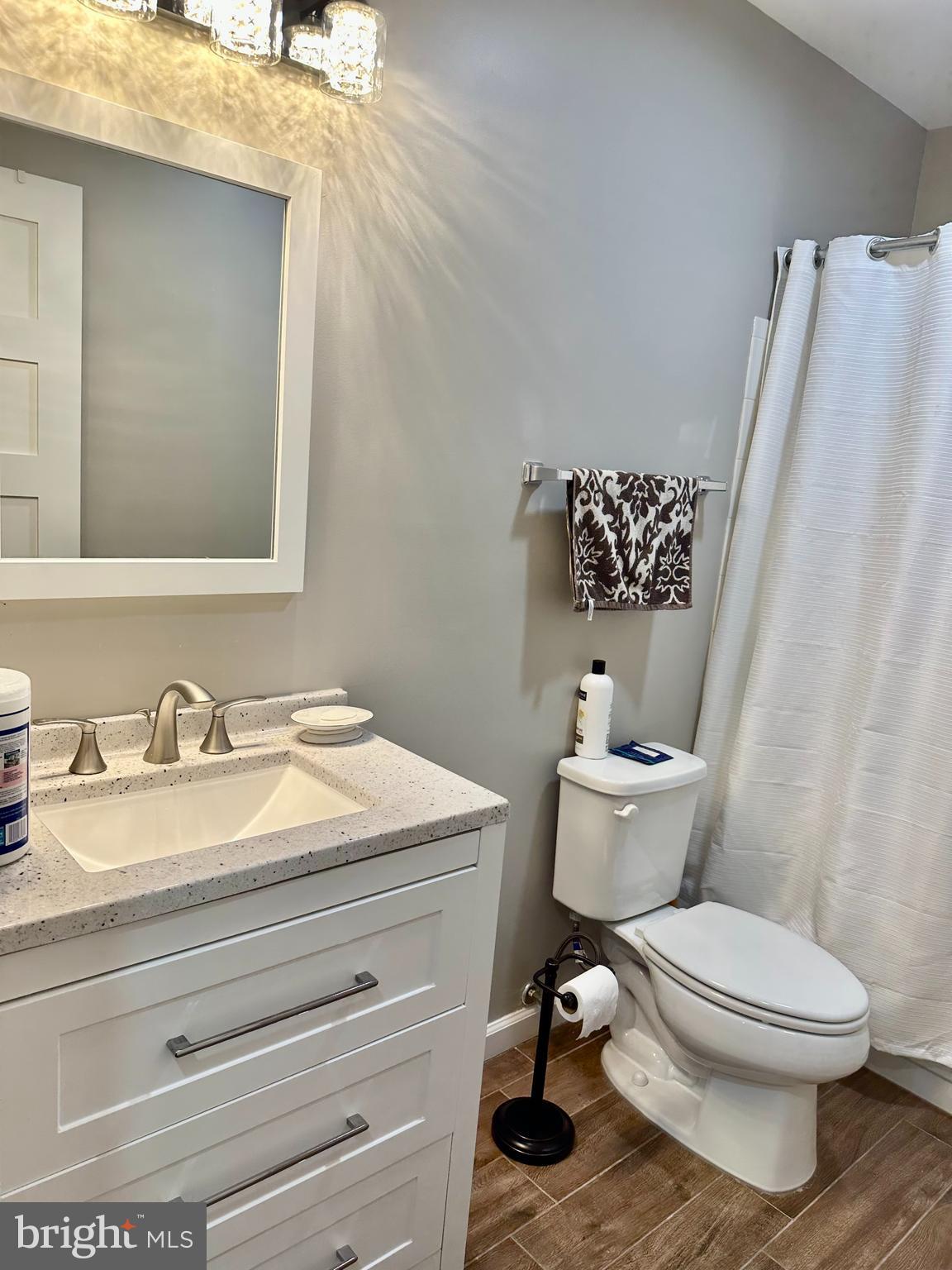 RUXTON CROSSING TOWNHSE - Residential