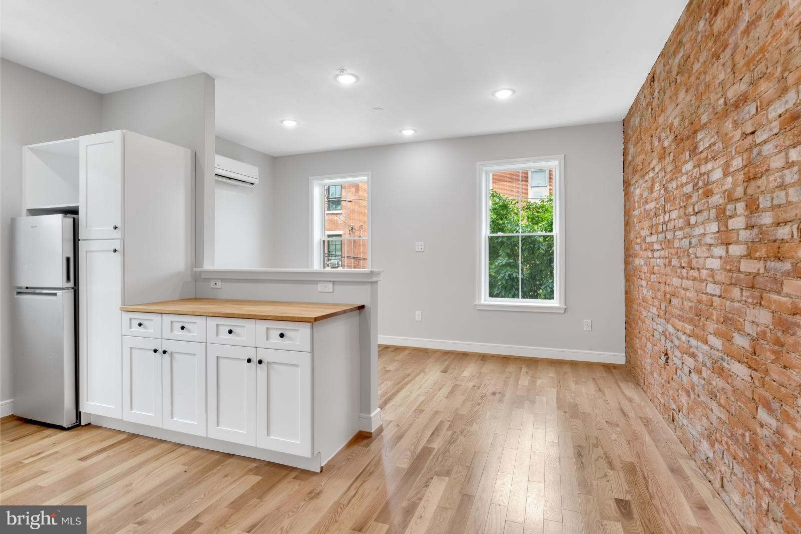 FRANCISVILLE - Residential Lease