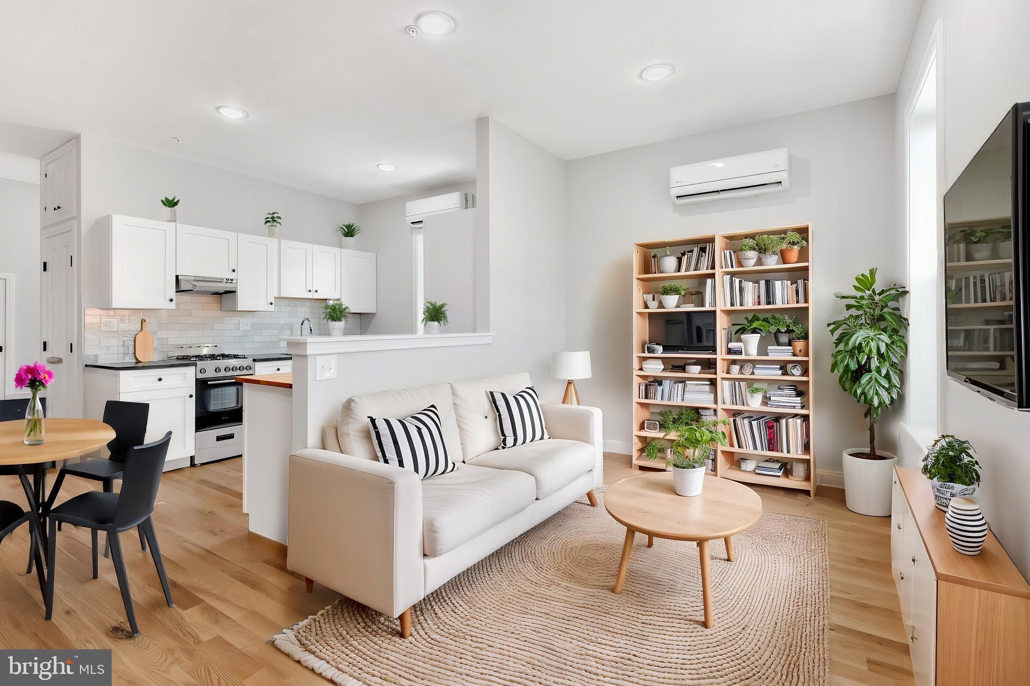Available Now | Leasing Special $1,995/month for a 12-month lease, $1,925/month for a 16-month lease!

Welcome to 1916 Poplar St #2N! This is a stunning 2 bedroom, 1.5 bathroom bi-level apartment featuring off-street parking, hardwood floors, recessed lighting, mini-split A/C systems, and in-unit laundry. Enter into the common area with an exposed brick accent wall and big windows for sunlight. The kitchen offers white shaker cabinetry, butcher-block countertop, lovely tile backsplash, and stainless steel appliances to ensure that cooking & cleanup are a breeze! A half bath is on this level for added convenience. Head upstairs to view 2 sizable bedrooms, each with ample closet space. Your full bathroom is on this level as well and features beautiful tiling in the bathtub-shower and a floating modern vanity. There's stacked washer and dryer in-unit for easy city living and mini-split A/C systems for added comfort. Schedule a tour today!

Lease Terms:

Generally, 1st month, 12th month, and 1 month security deposit due at, or prior to, lease signing. Other terms may be required by Landlord. $55 application fee per applicant. Pets are conditional on owner's approval and may require an additional fee, if accepted. (Generally, $500/dog and $250/cat). Tenants responsible for: electricity, gas, cable/internet, and $50/month water fee. Off-street parking is available for an additional $295/month. Landlord Requirements: Applicants to make 3x the monthly rent in verifiable net income, credit history to be considered (i.e. no active collections), no evictions within the past 4 years, and must have a verifiable rental history with on-time rental payments. Exceptions to this criteria may exist under the law and will be considered. Cosigners accepted.