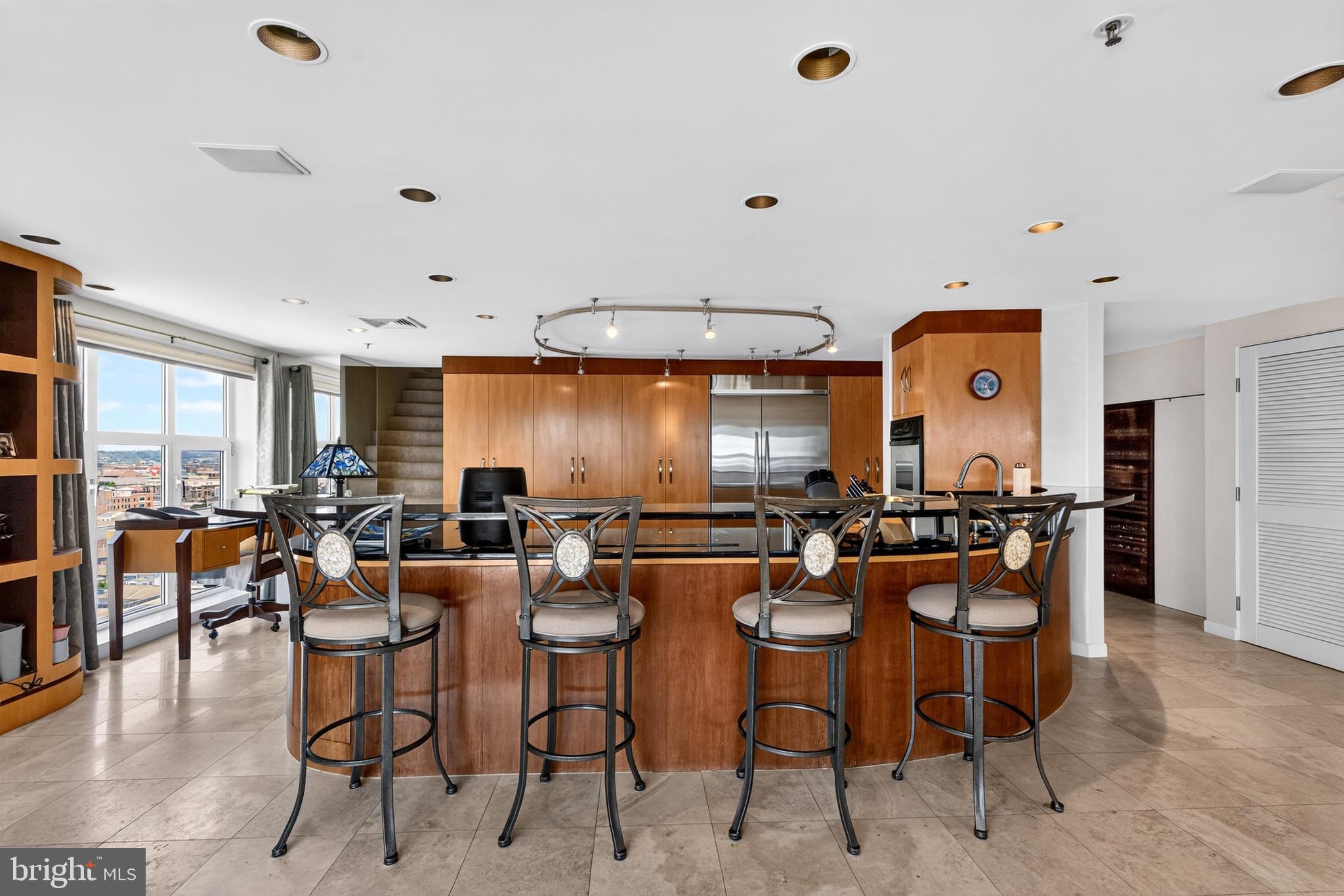 INNER HARBOR - Residential