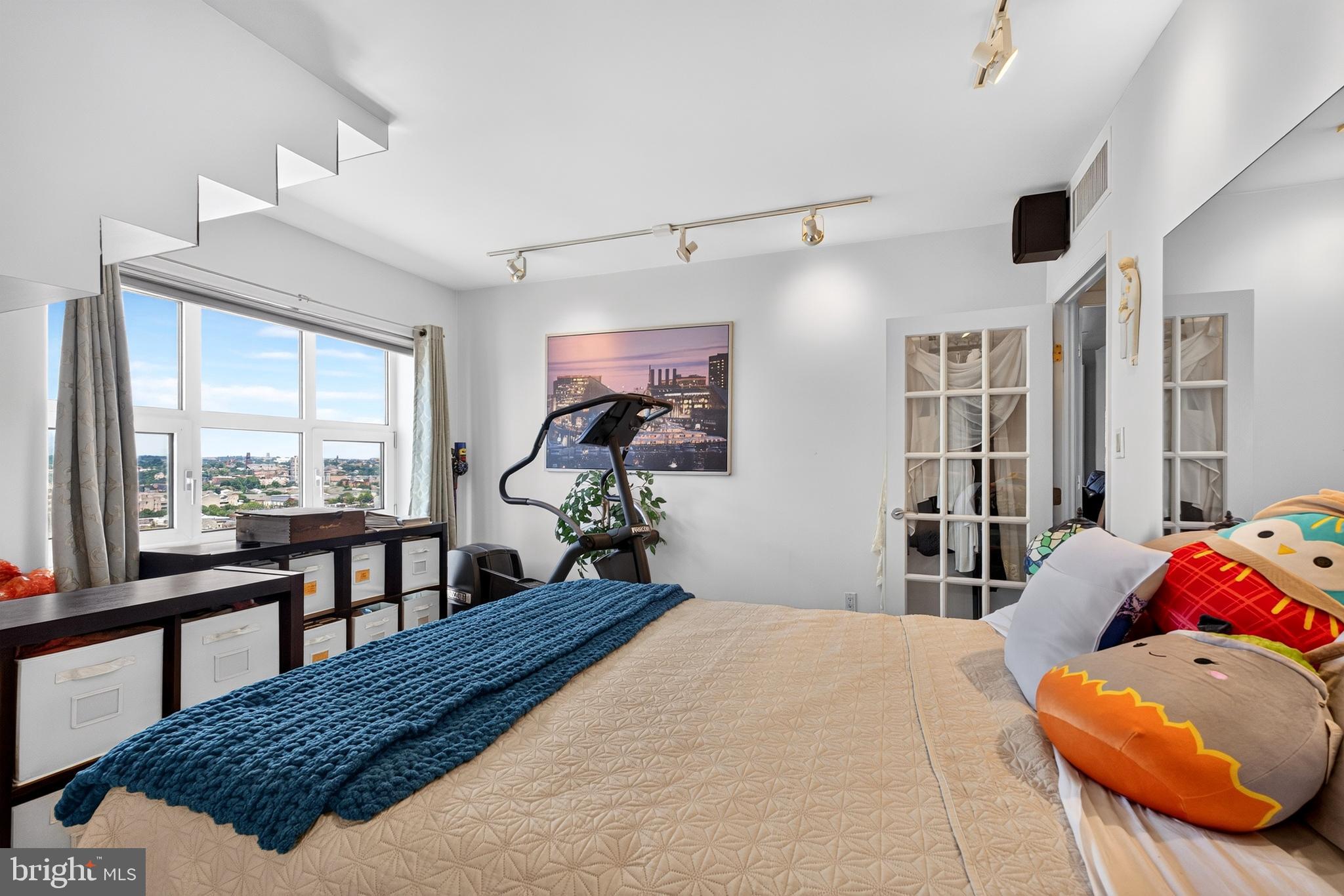 INNER HARBOR - Residential