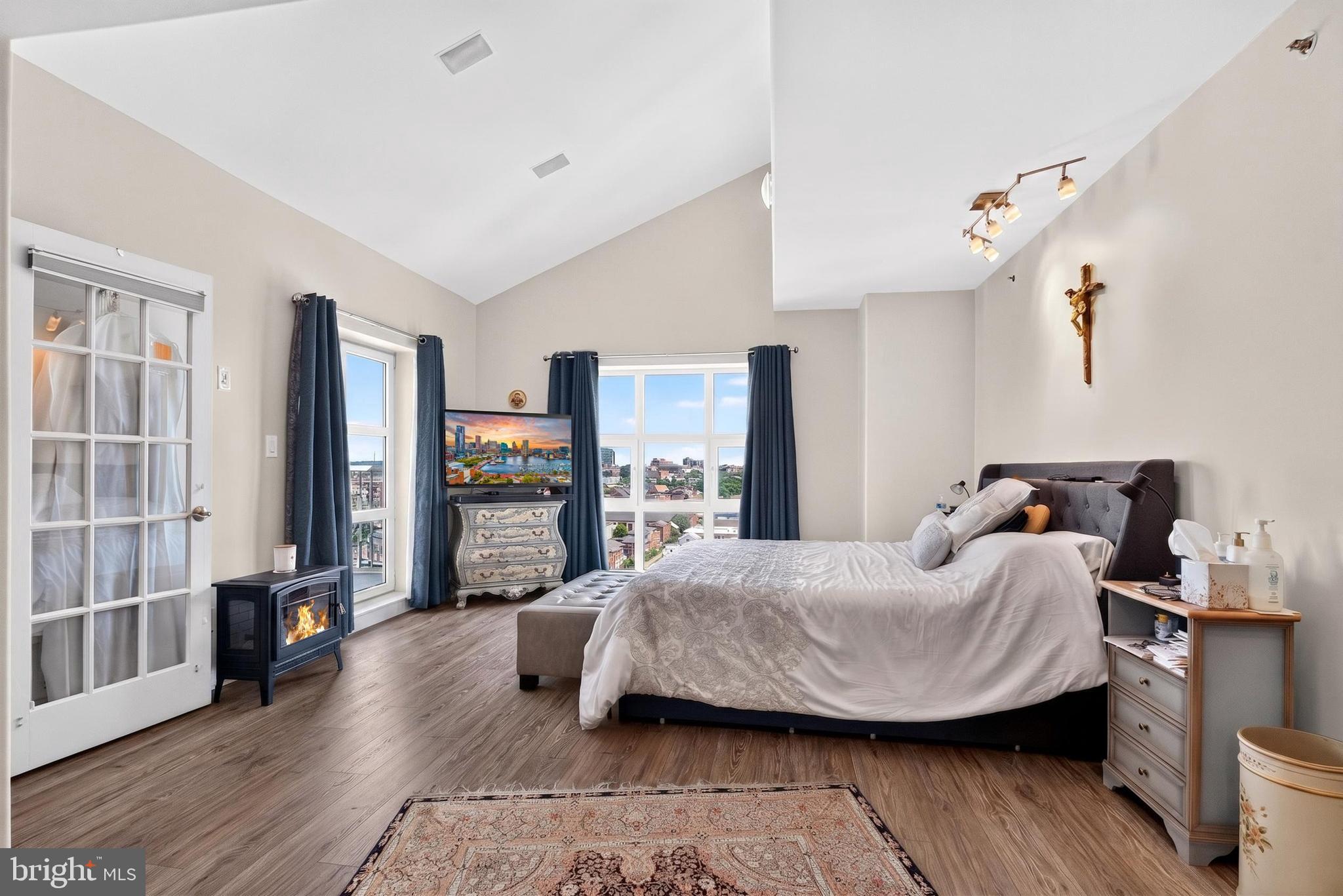 INNER HARBOR - Residential