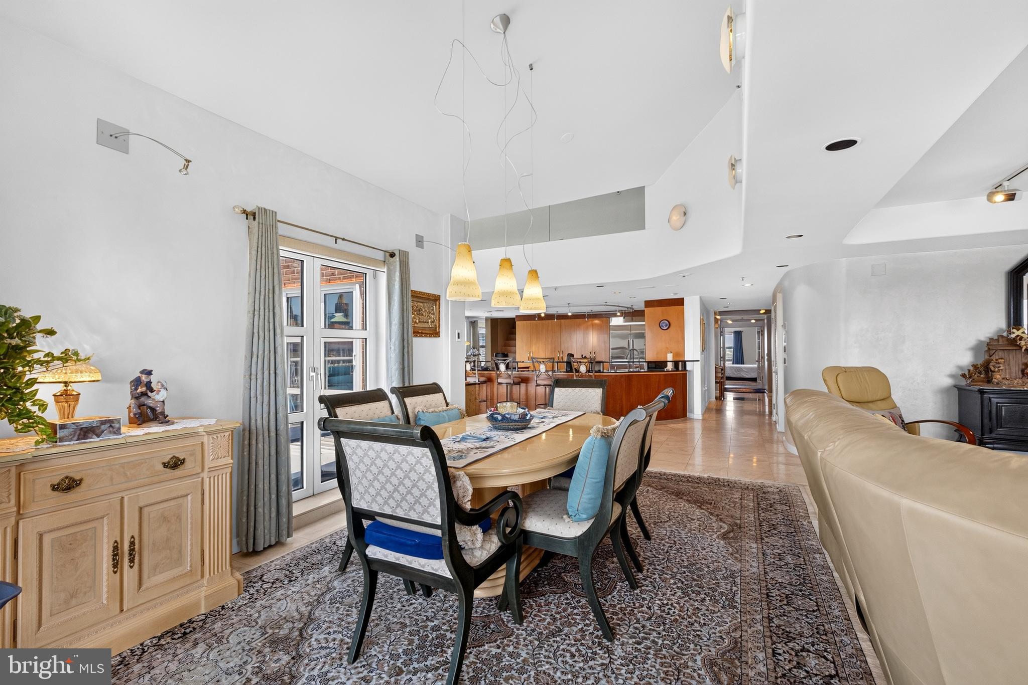 INNER HARBOR - Residential
