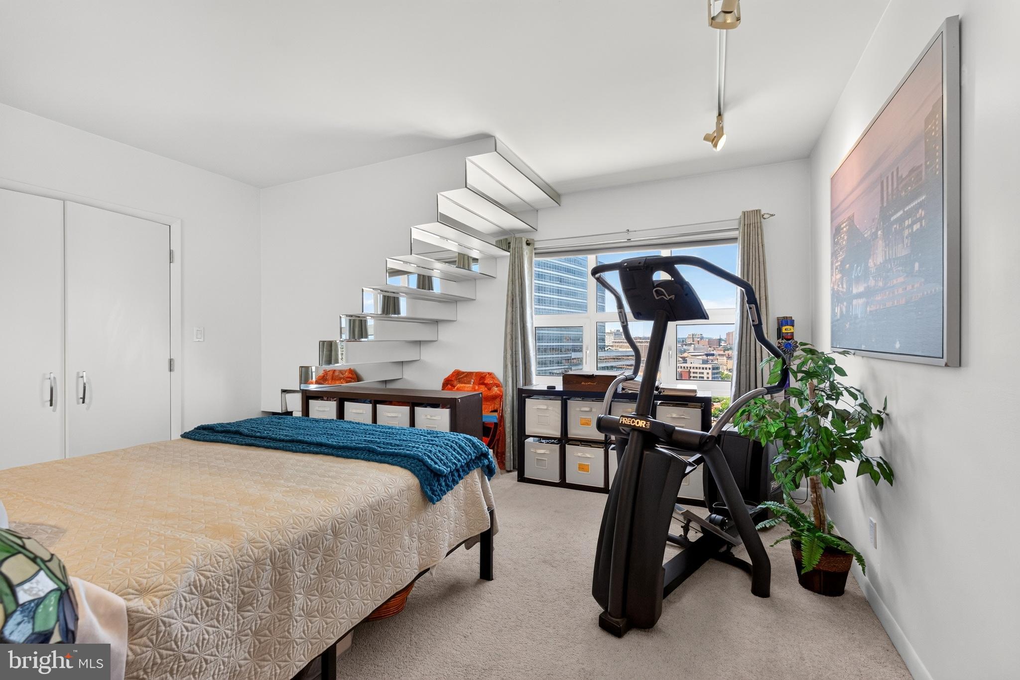 INNER HARBOR - Residential