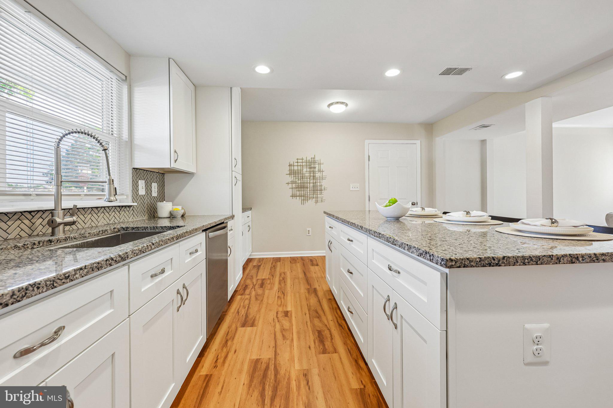 SUGARLAND RUN - Residential