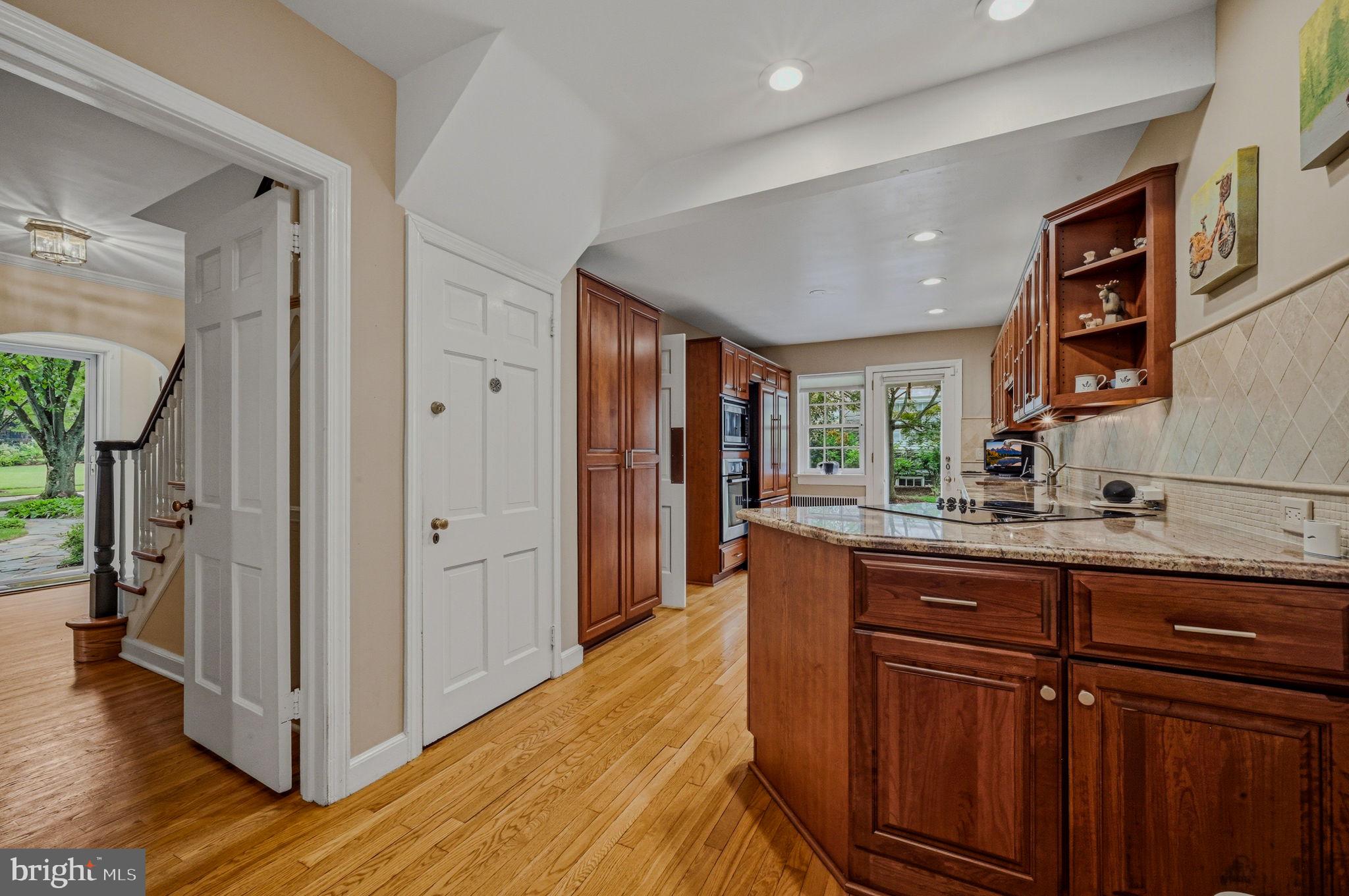 WESTOVER HILLS - Residential