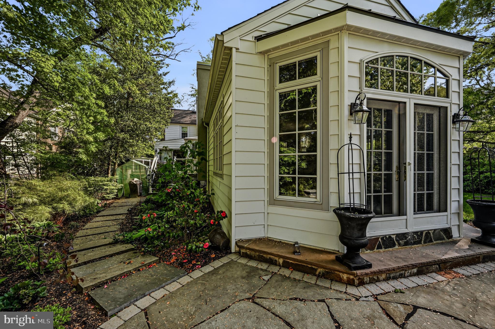 WESTOVER HILLS - Residential
