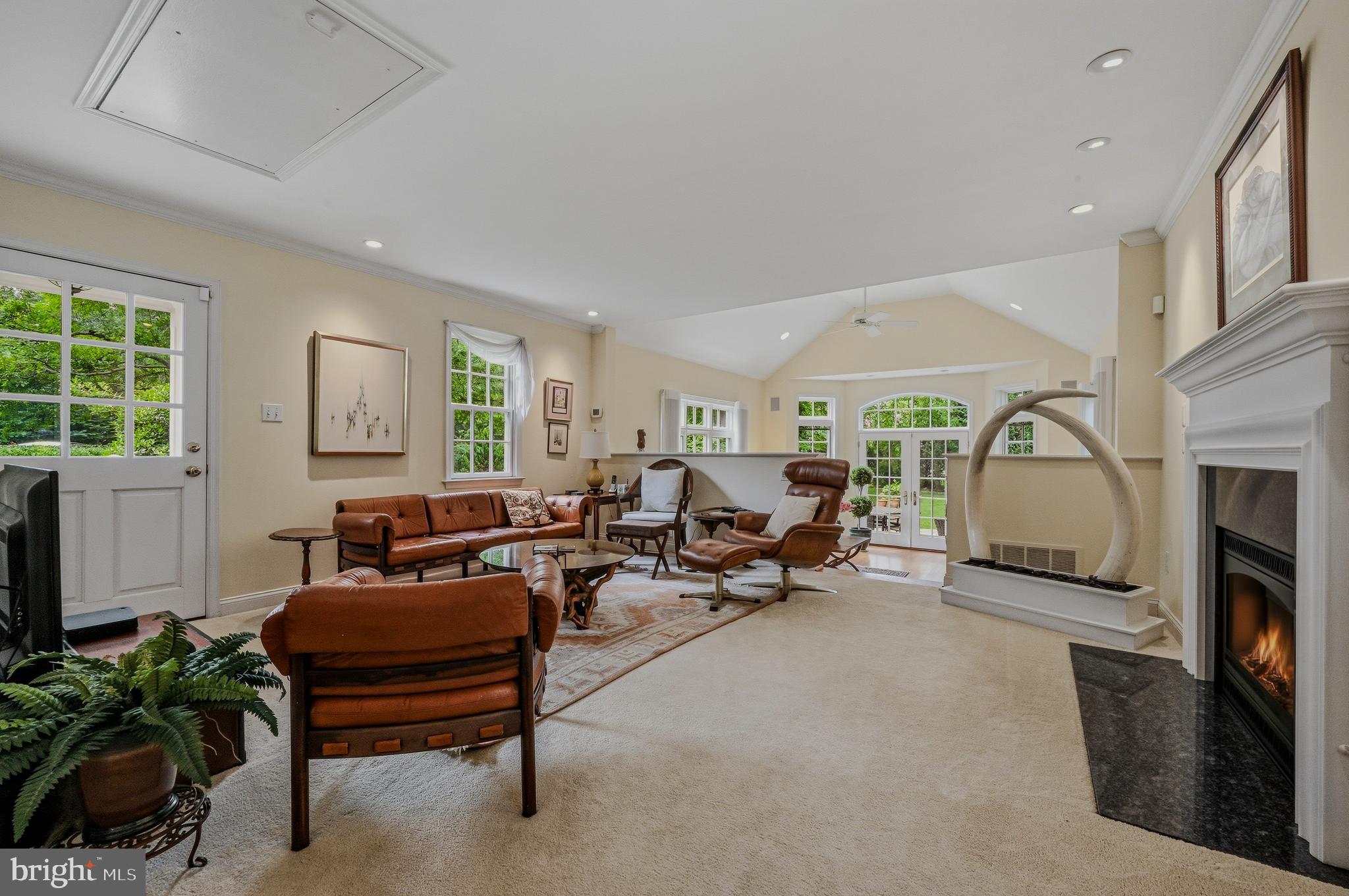 WESTOVER HILLS - Residential