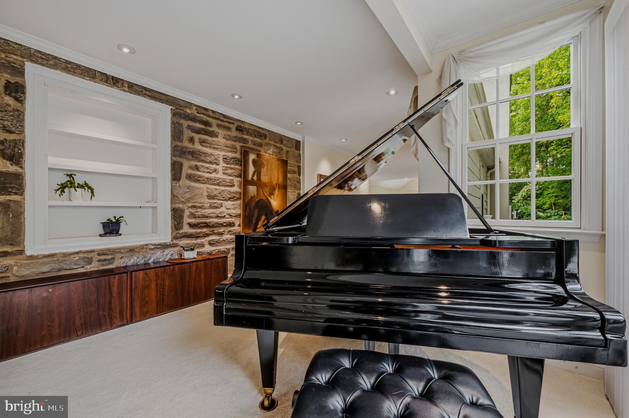 WESTOVER HILLS - Residential