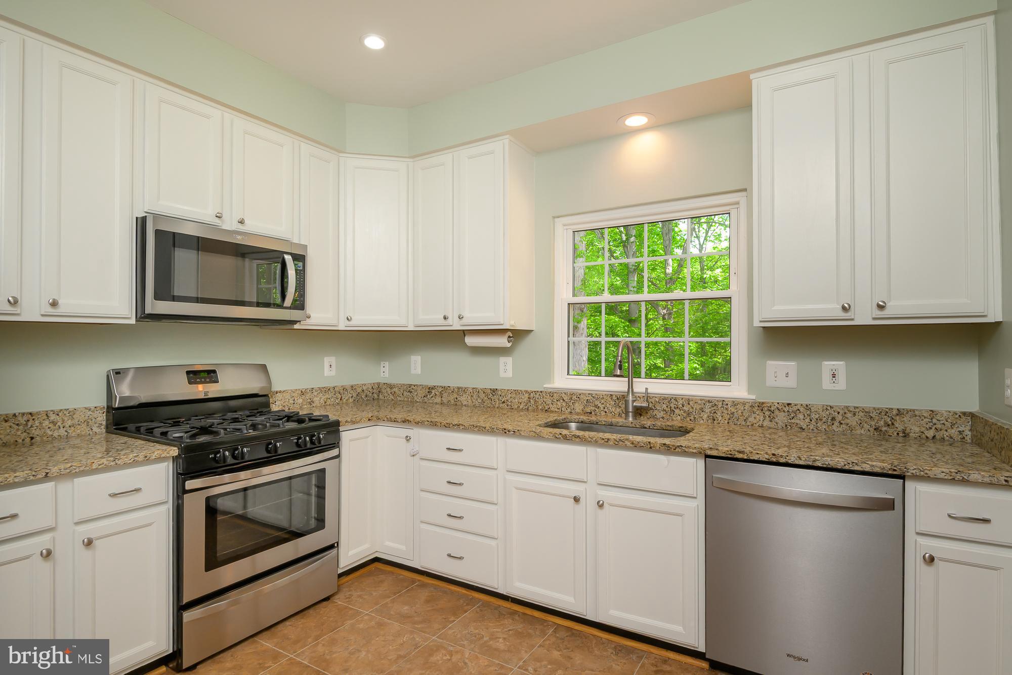 COMPTON VILLAGE - Residential
