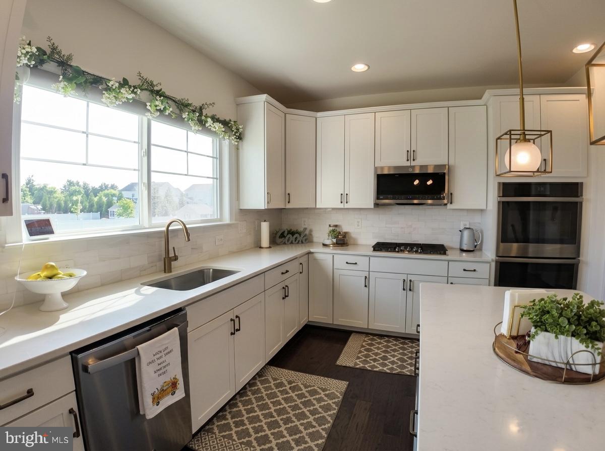 MAGNESS FARMS - Residential