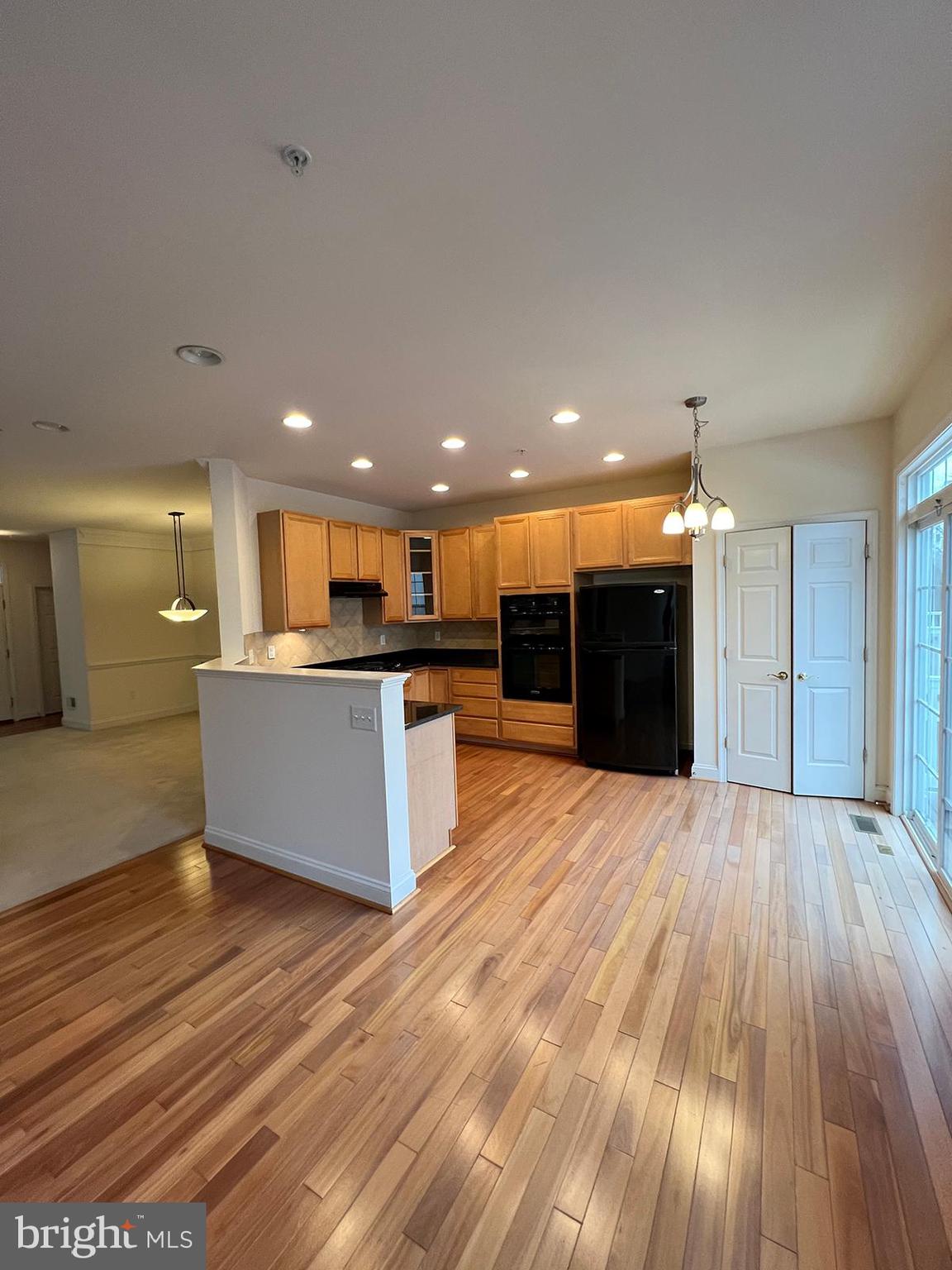 PINEY ORCHARD - Residential Lease