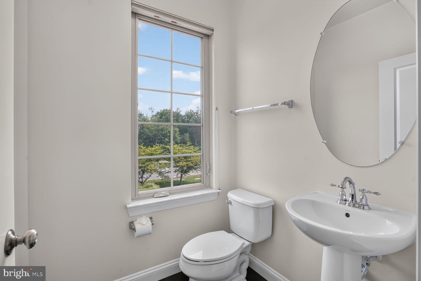 BRAMBLETON TOWN CENTER - Residential