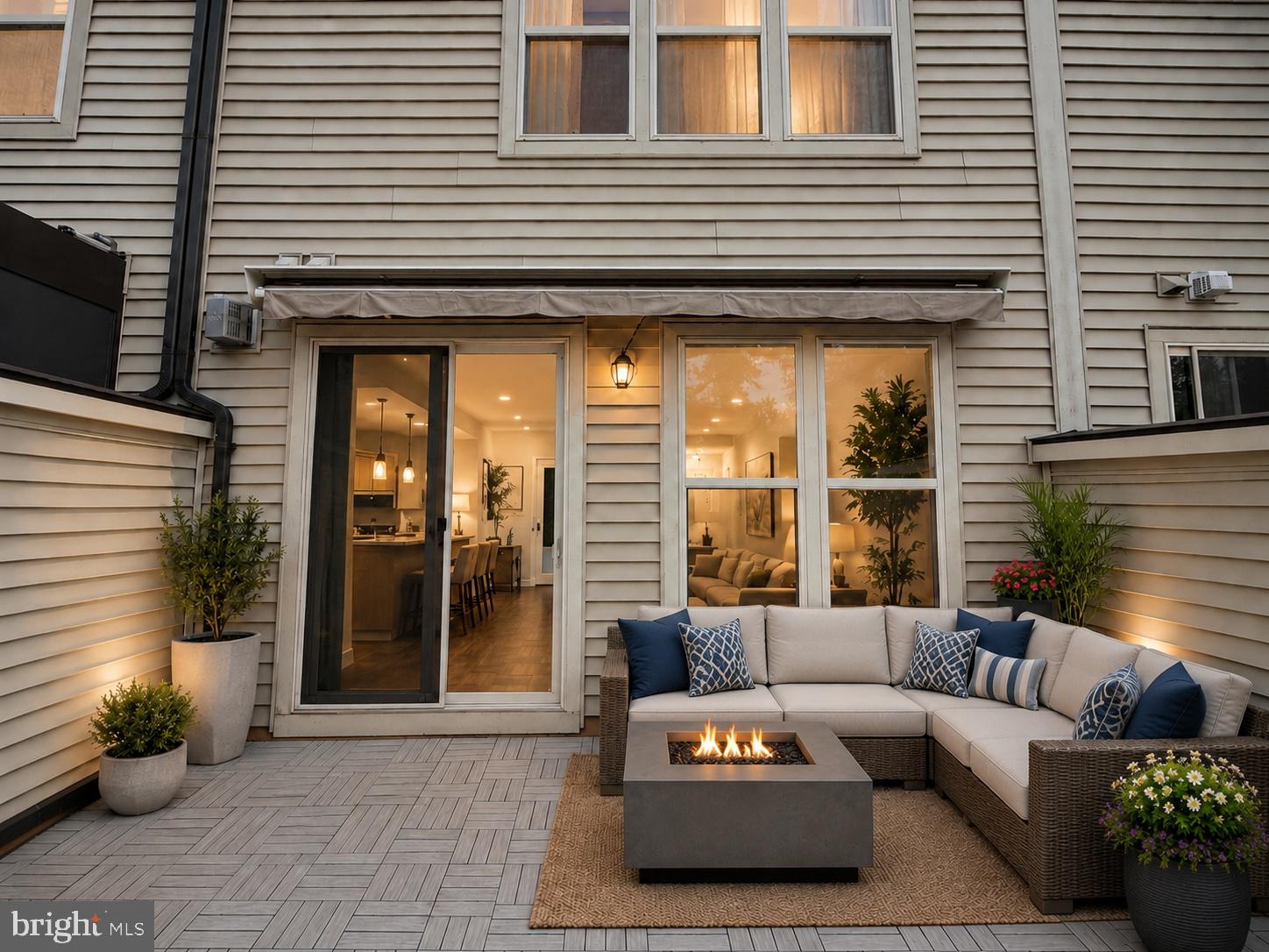 BRAMBLETON TOWN CENTER - Residential