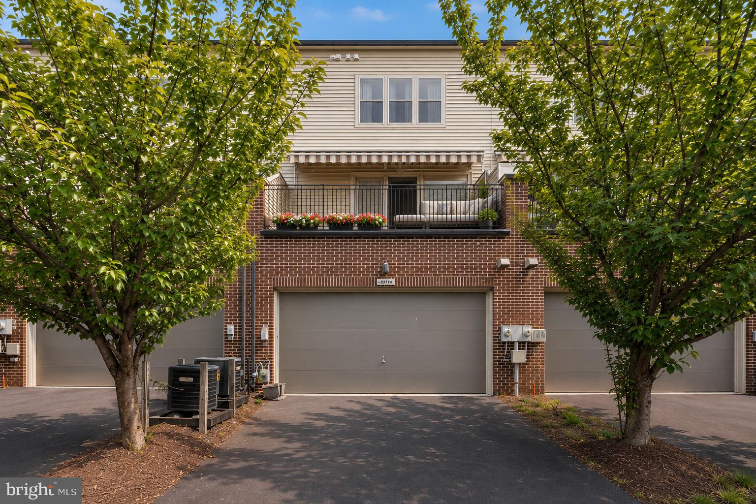BRAMBLETON TOWN CENTER - Residential