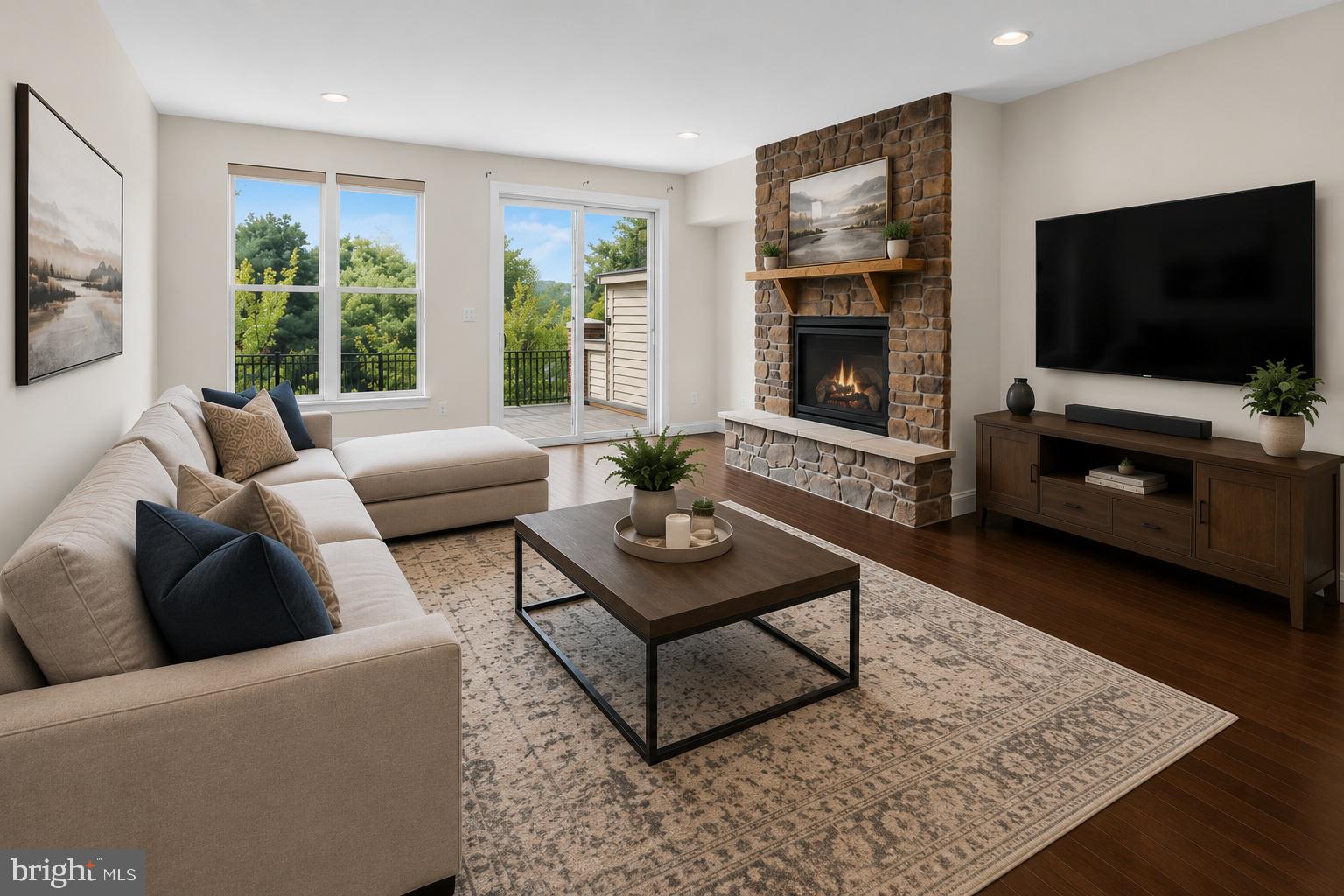 BRAMBLETON TOWN CENTER - Residential