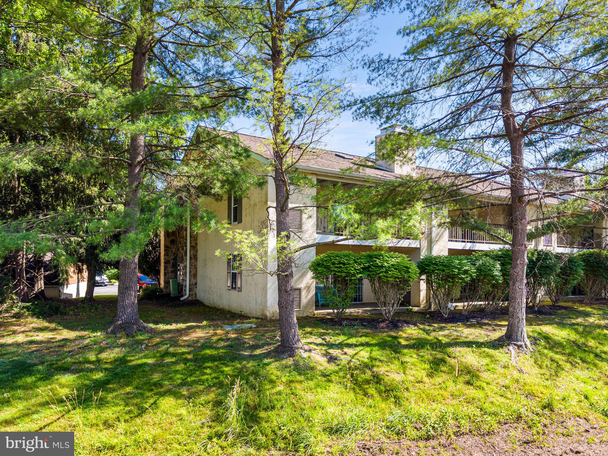 VALLEY STREAM - Residential