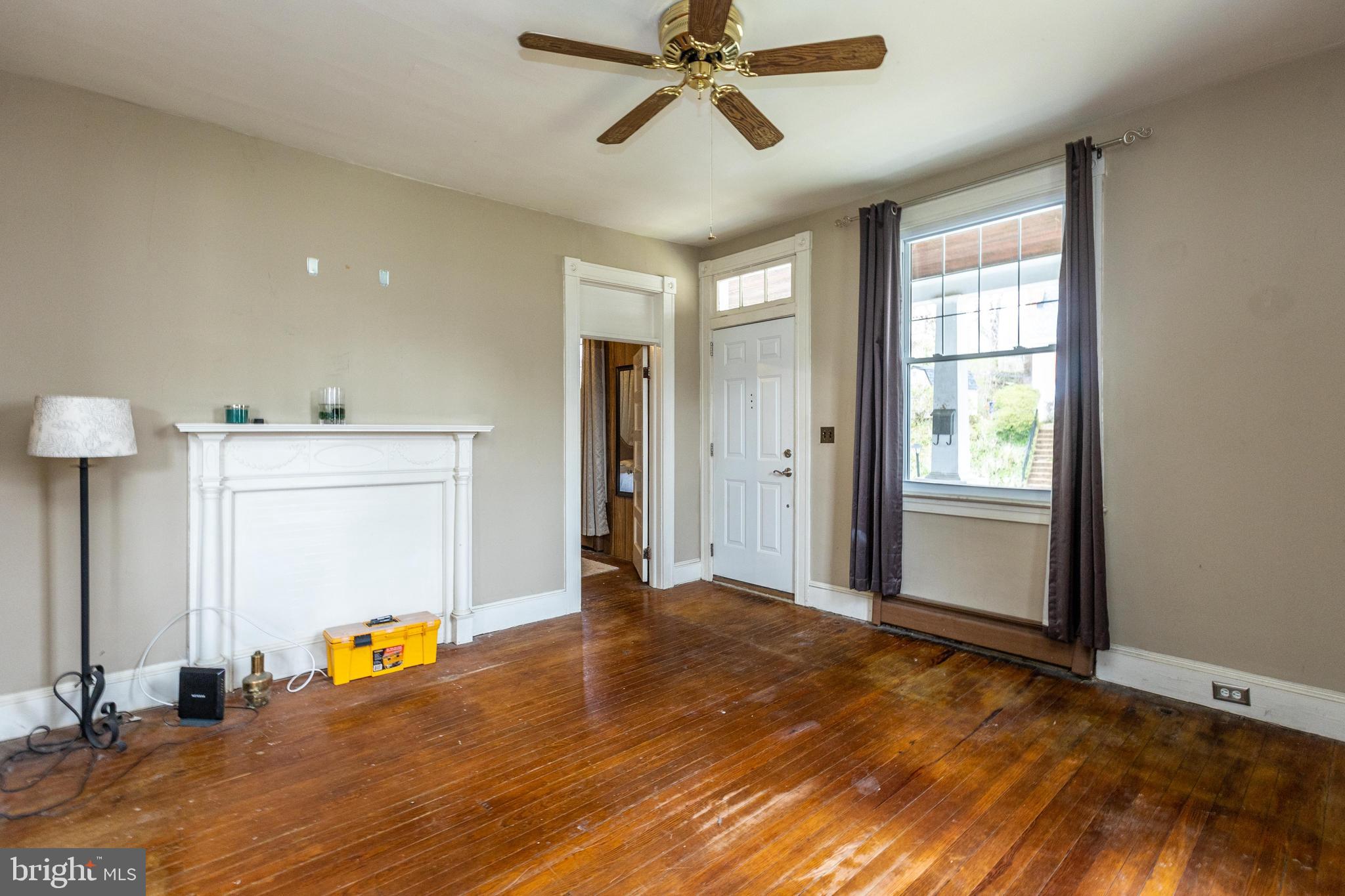 MOUNT WASHINGTON - Residential