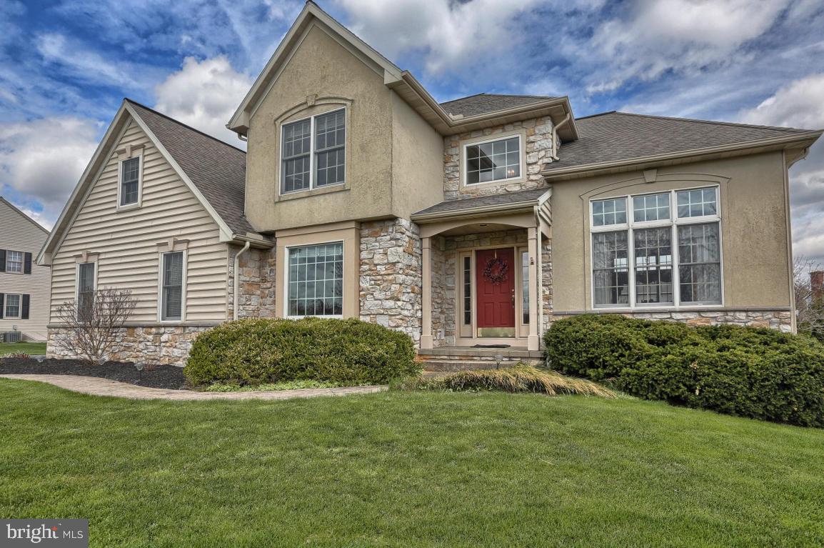 OLDE FIELD - Residential