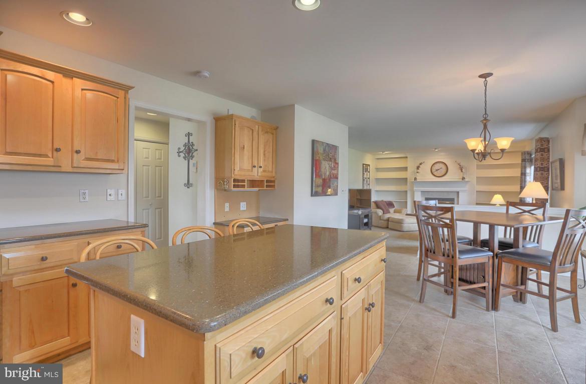 OLDE FIELD - Residential
