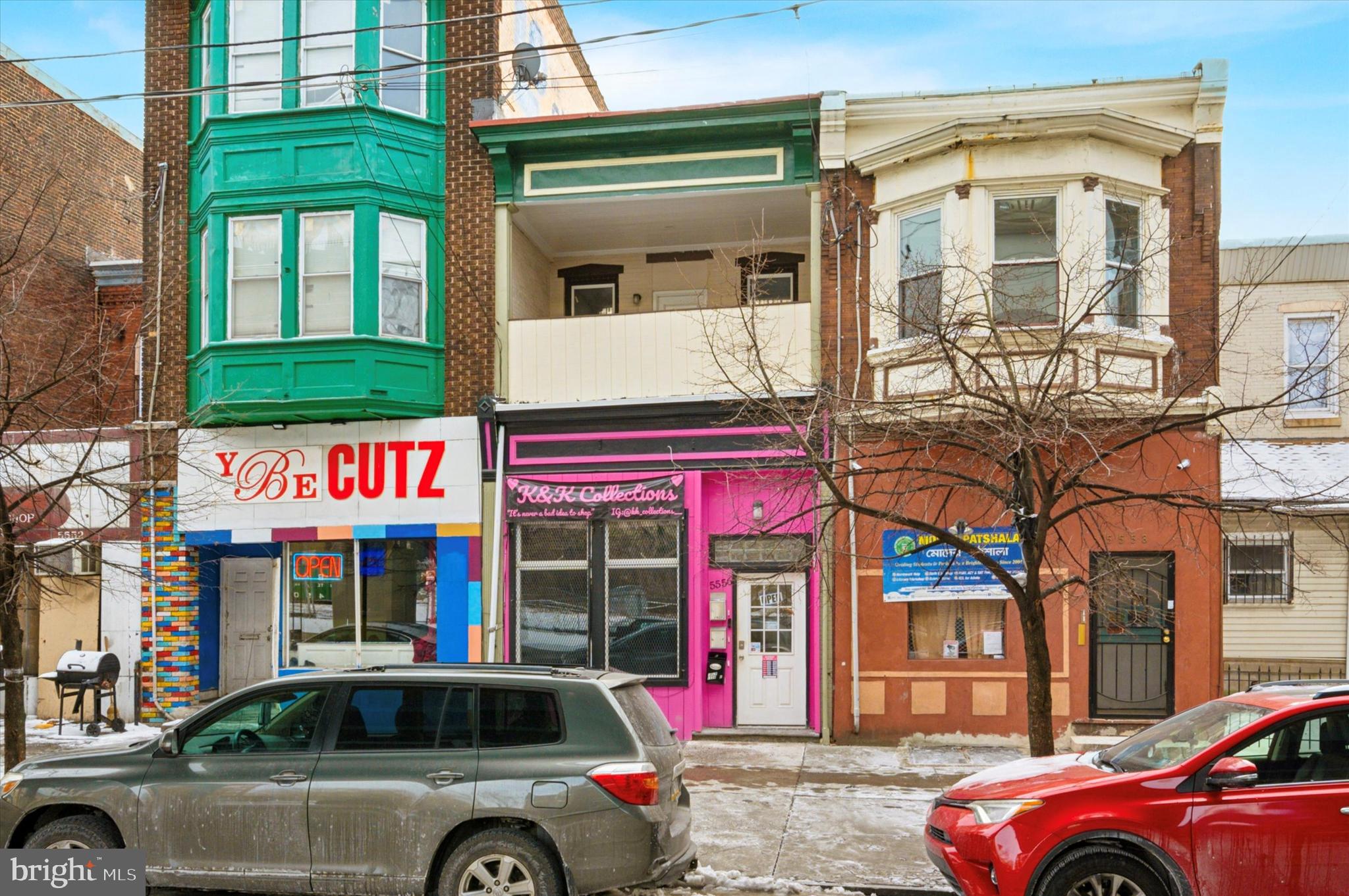 WALNUT HILL - Commercial Sale