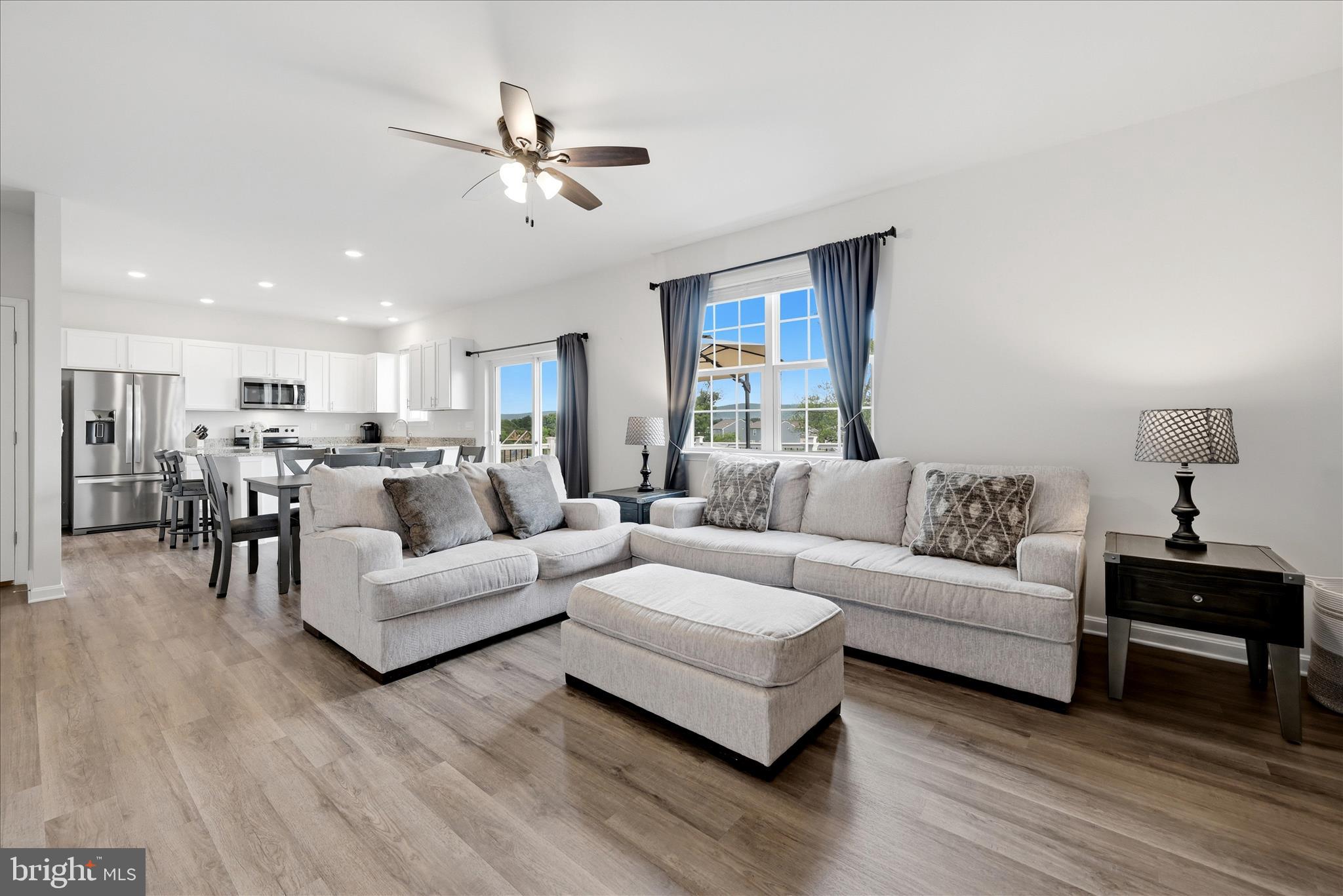 MAGNOLIA SPRINGS - Residential