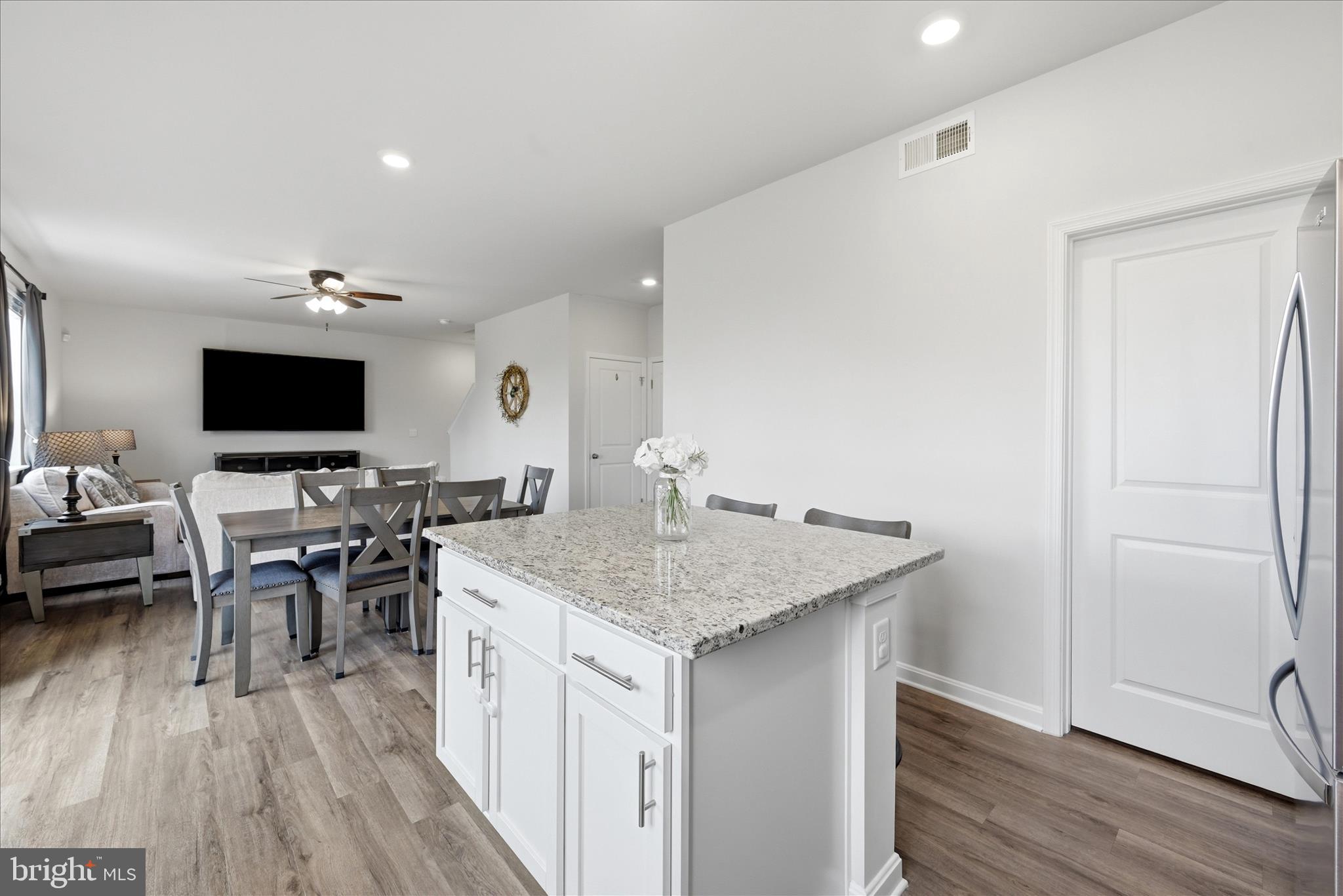 MAGNOLIA SPRINGS - Residential