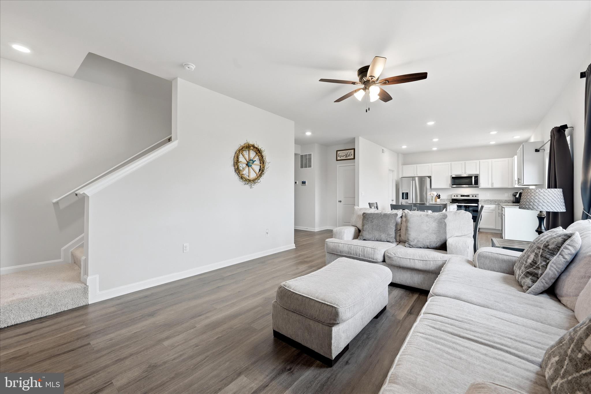 MAGNOLIA SPRINGS - Residential