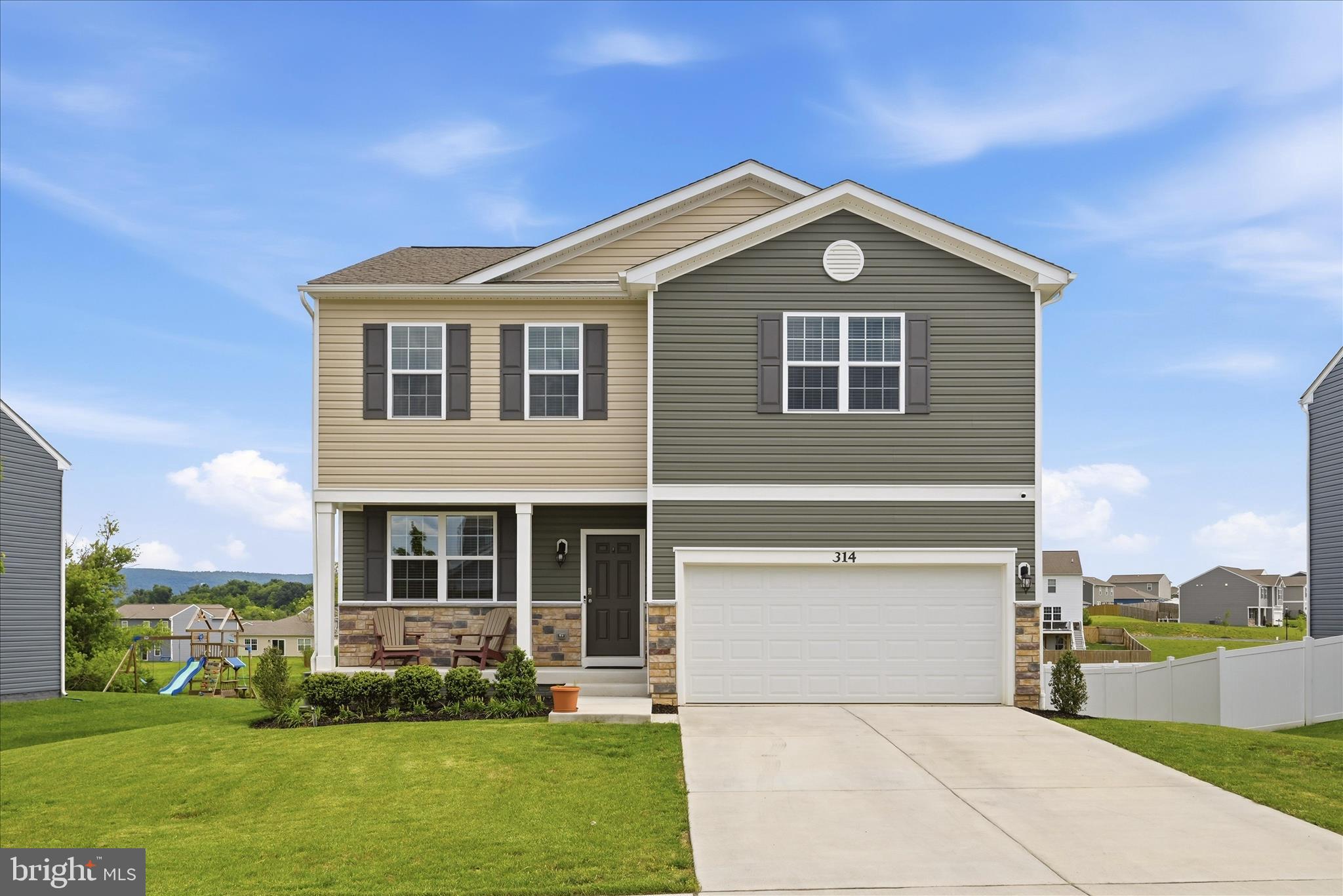 MAGNOLIA SPRINGS - Residential