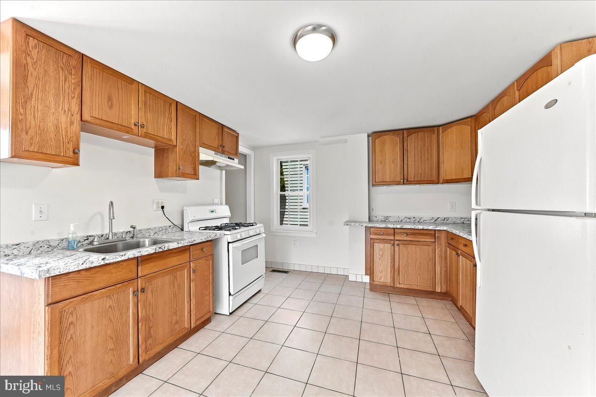 AVONDALE BORO - Residential