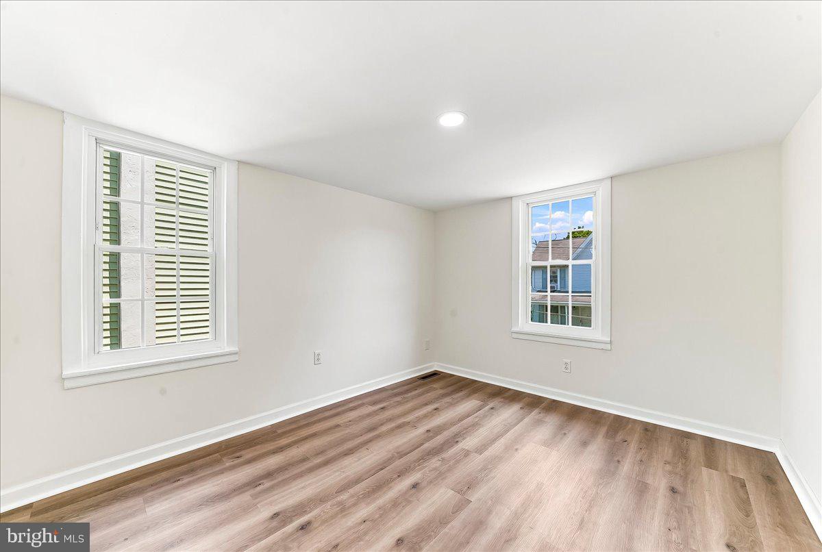 AVONDALE BORO - Residential