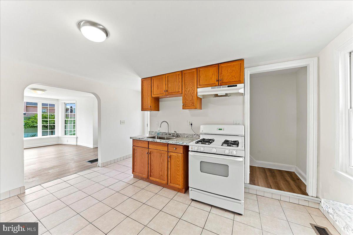 AVONDALE BORO - Residential