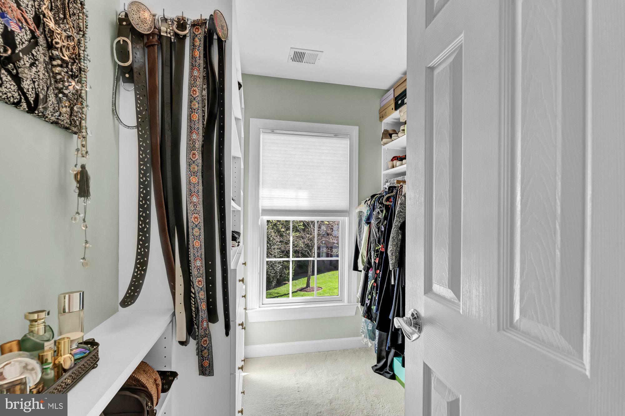 MANORS AT WOLF TRAP - Residential