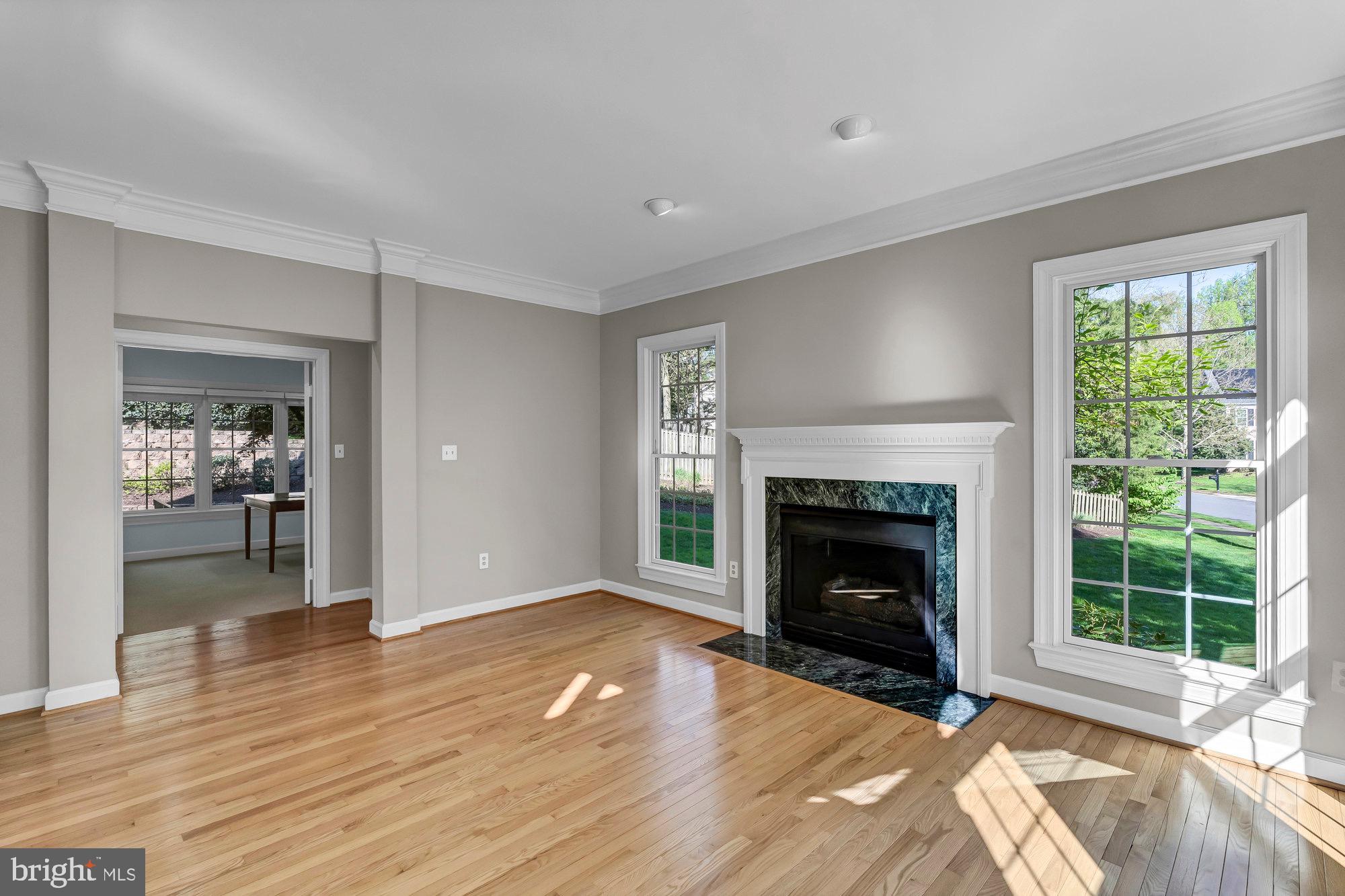 MANORS AT WOLF TRAP - Residential