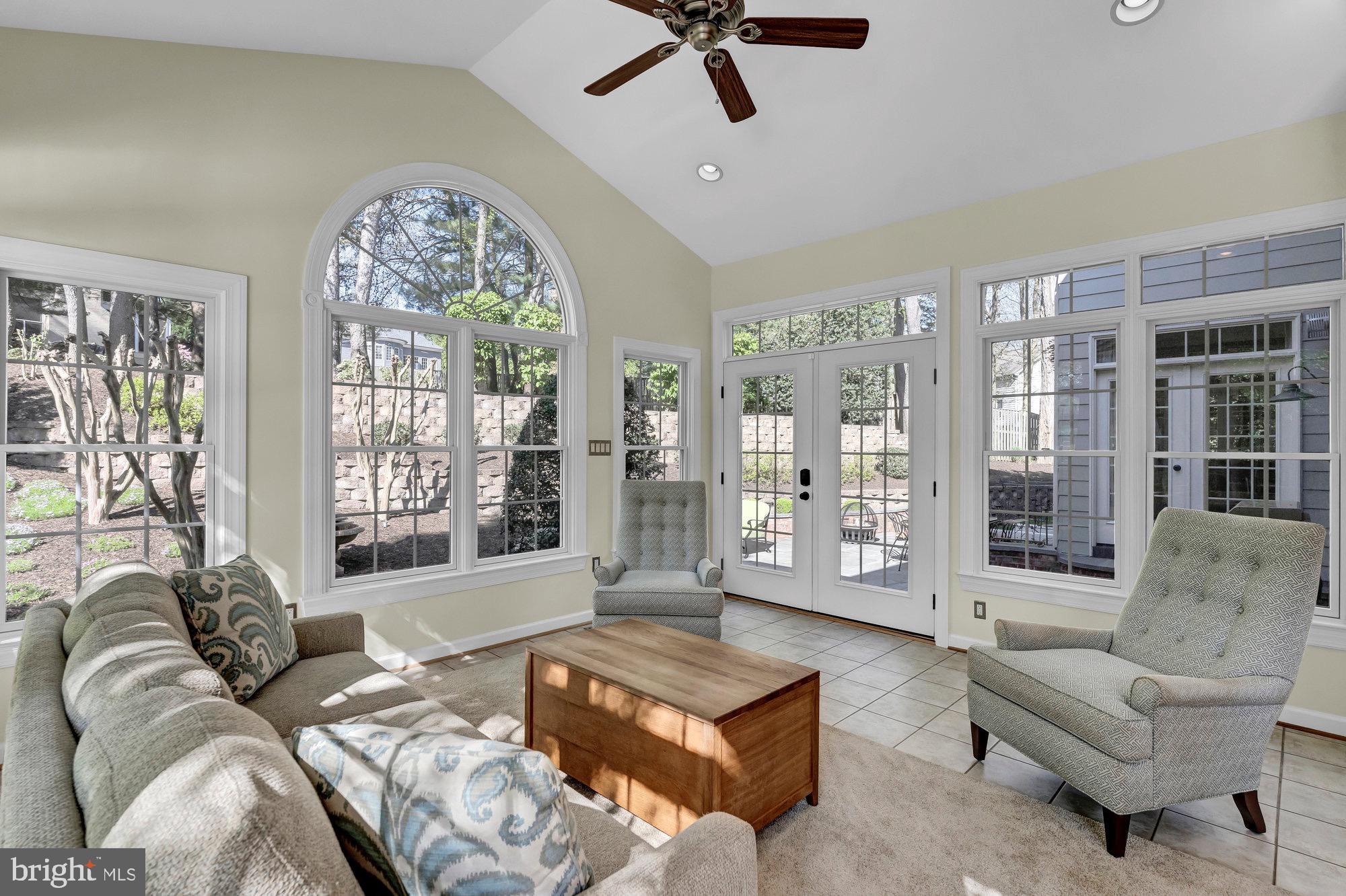 MANORS AT WOLF TRAP - Residential