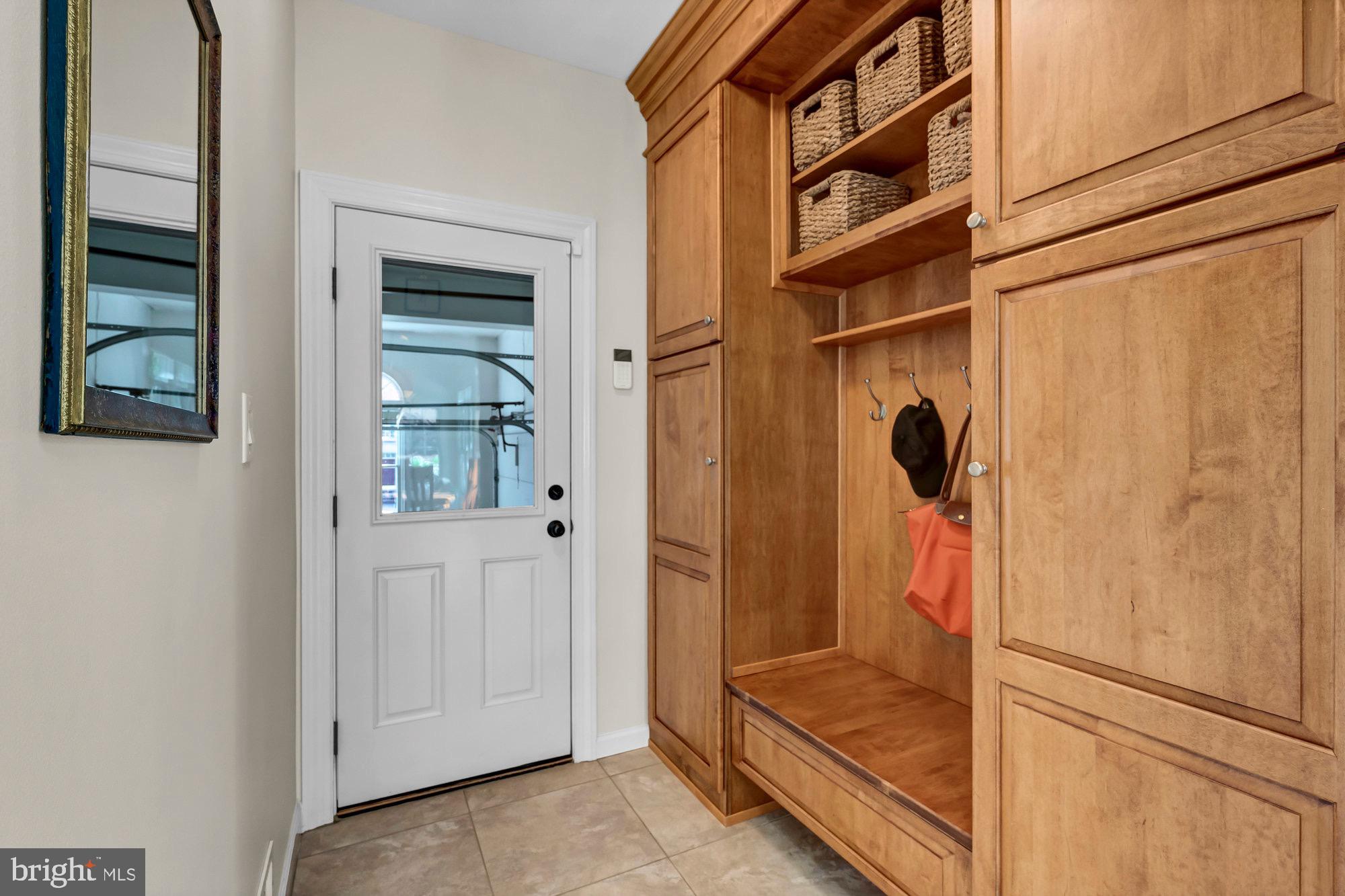 MANORS AT WOLF TRAP - Residential